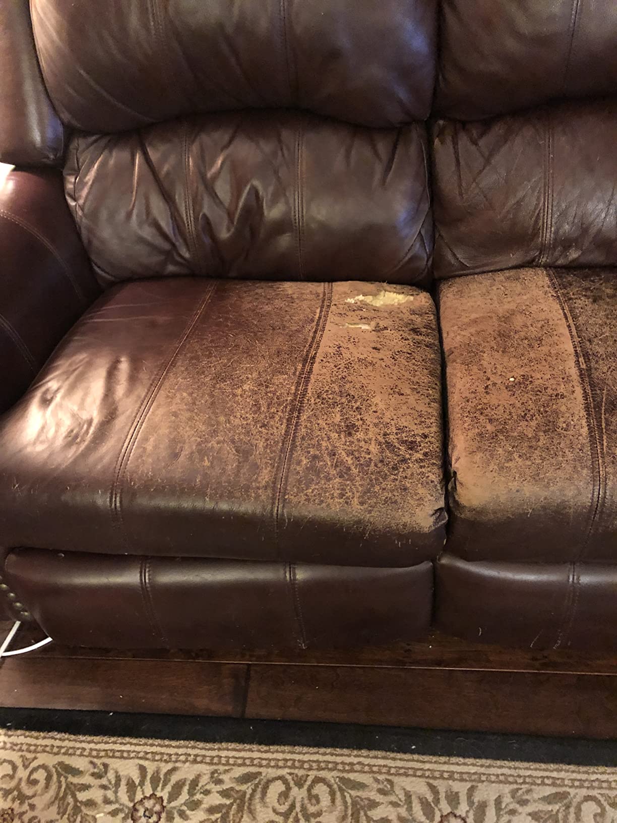 Leather Color Repair, Dark Red 1 OZ - Repair, Recolor and Restore Couch, Furniture, Auto Interior, Car Seats, Vinyl and Shoes customer photo 1