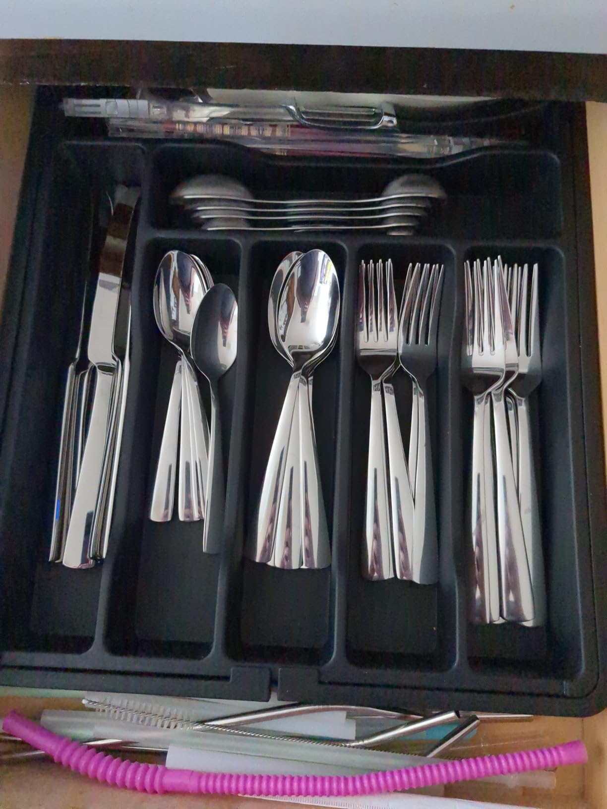 Silverware Set for 8, 45 Piece Stainless Steel Kitchen Utensils Cutlery Set customer photo 2
