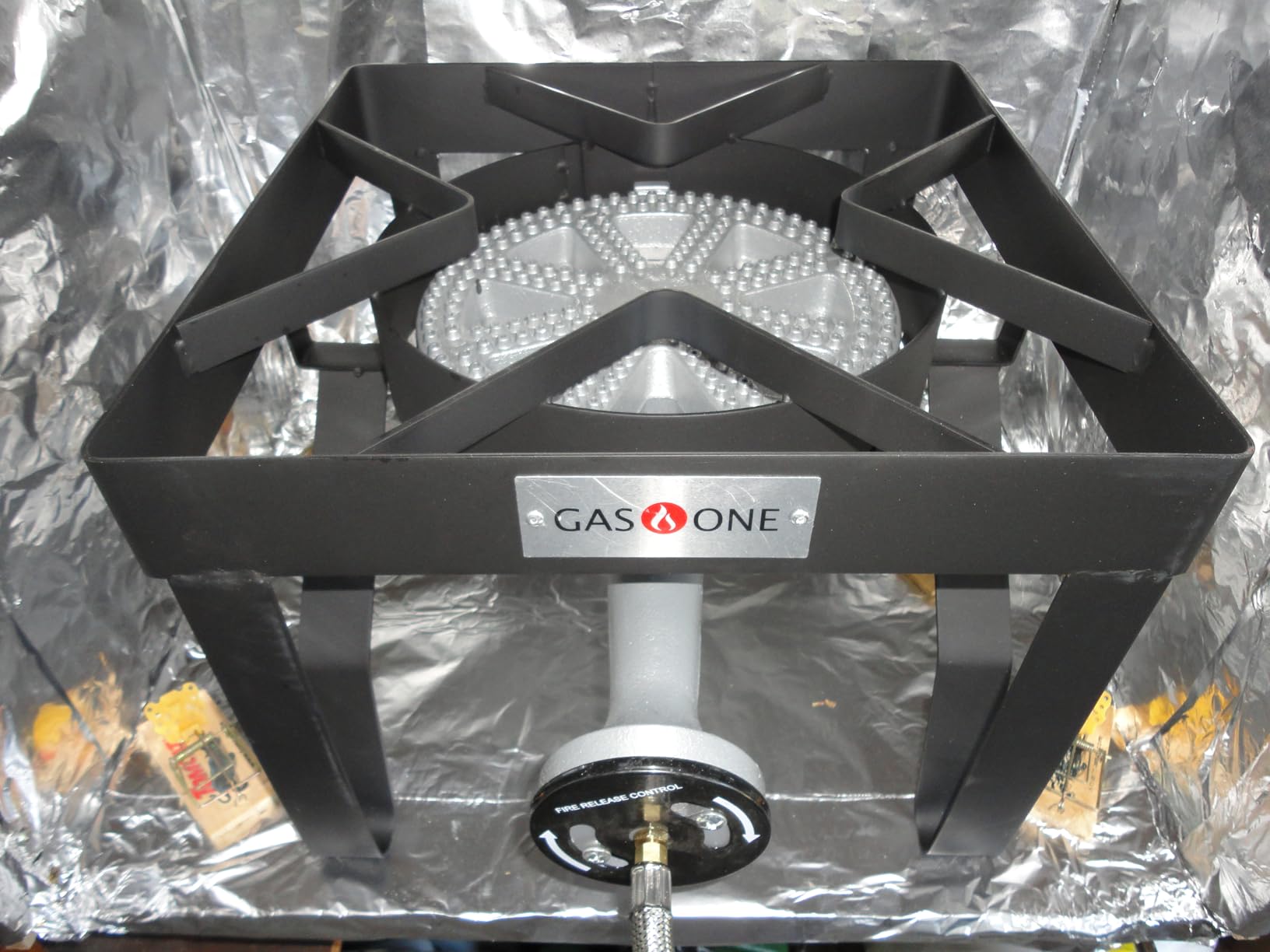 GasOne 200K BTU Propane Burner – Heavy-Duty Propane Stove – Outdoor Burner with Adjustable 0-20Psi Regulator and Steel Braided Hose – Ideal for Home Brewing, Turkey Fry customer photo 1