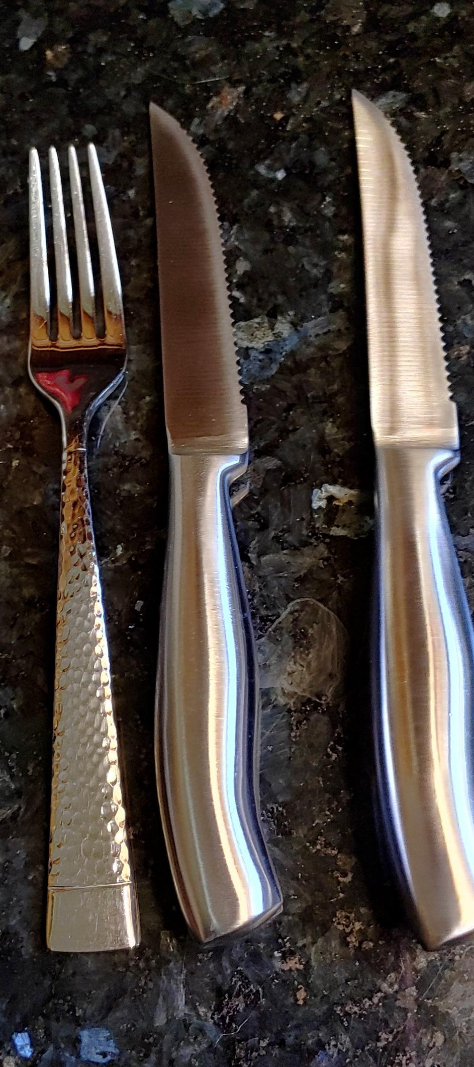 Steak Knife Set of 6, 4.5 inches Dishwasher Safe High Carbon Stainless Steel Knives, Silver customer photo 1
