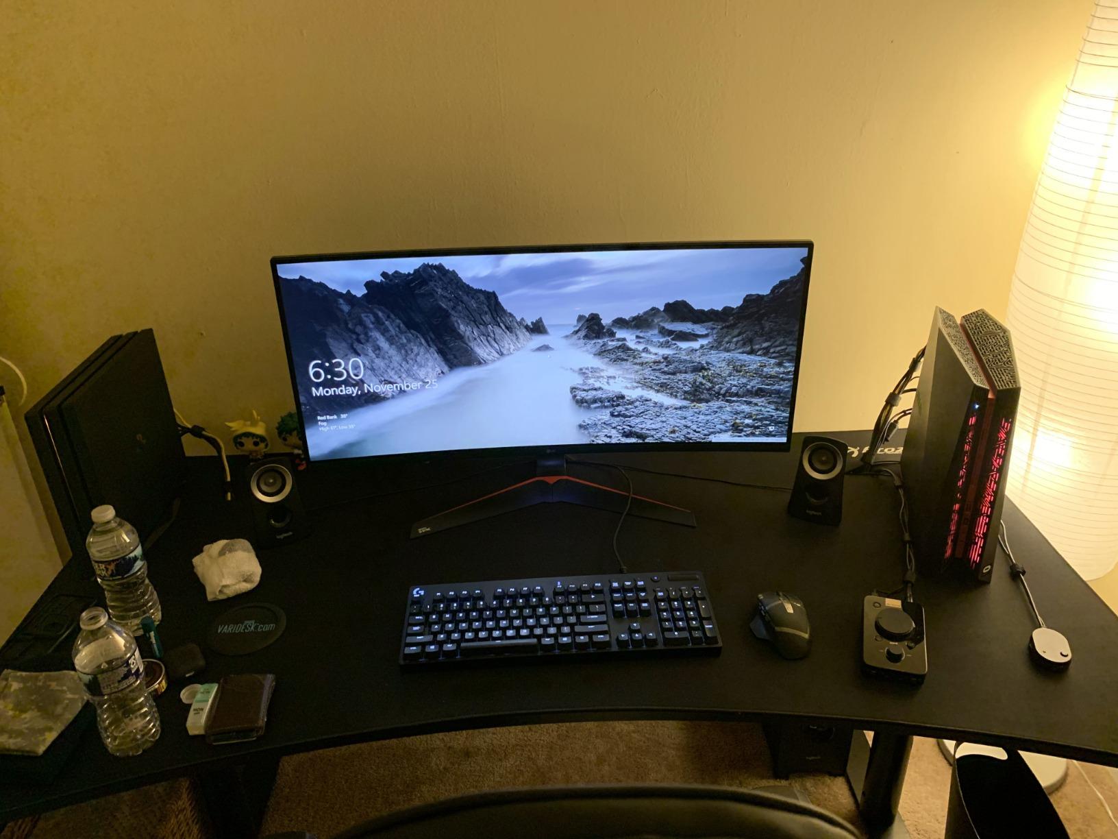 Arozzi Arena Ultrawide Curved Gaming Desk Pure Black customer photo 1