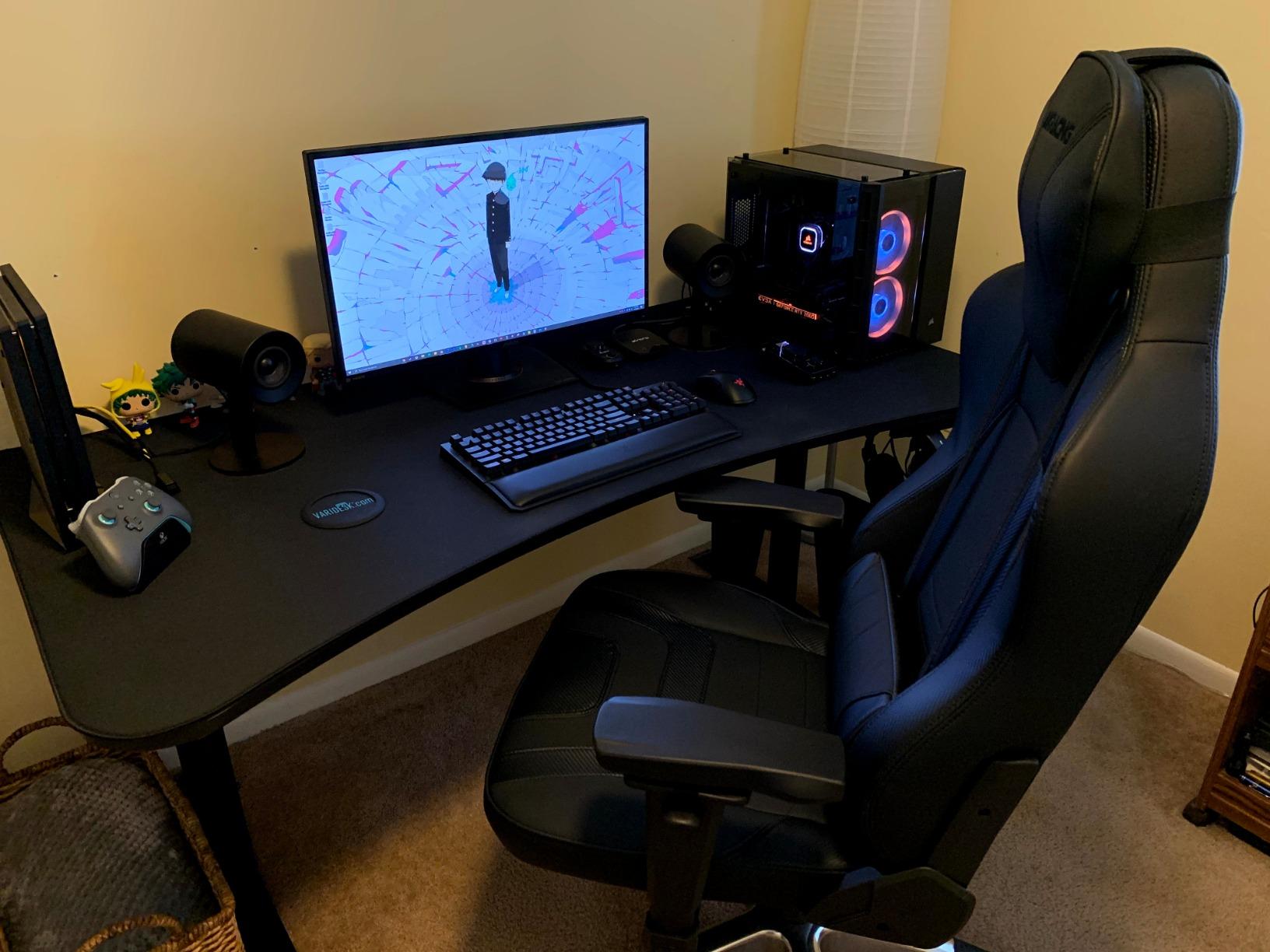 Arozzi Arena Ultrawide Curved Gaming Desk Pure Black customer photo 2