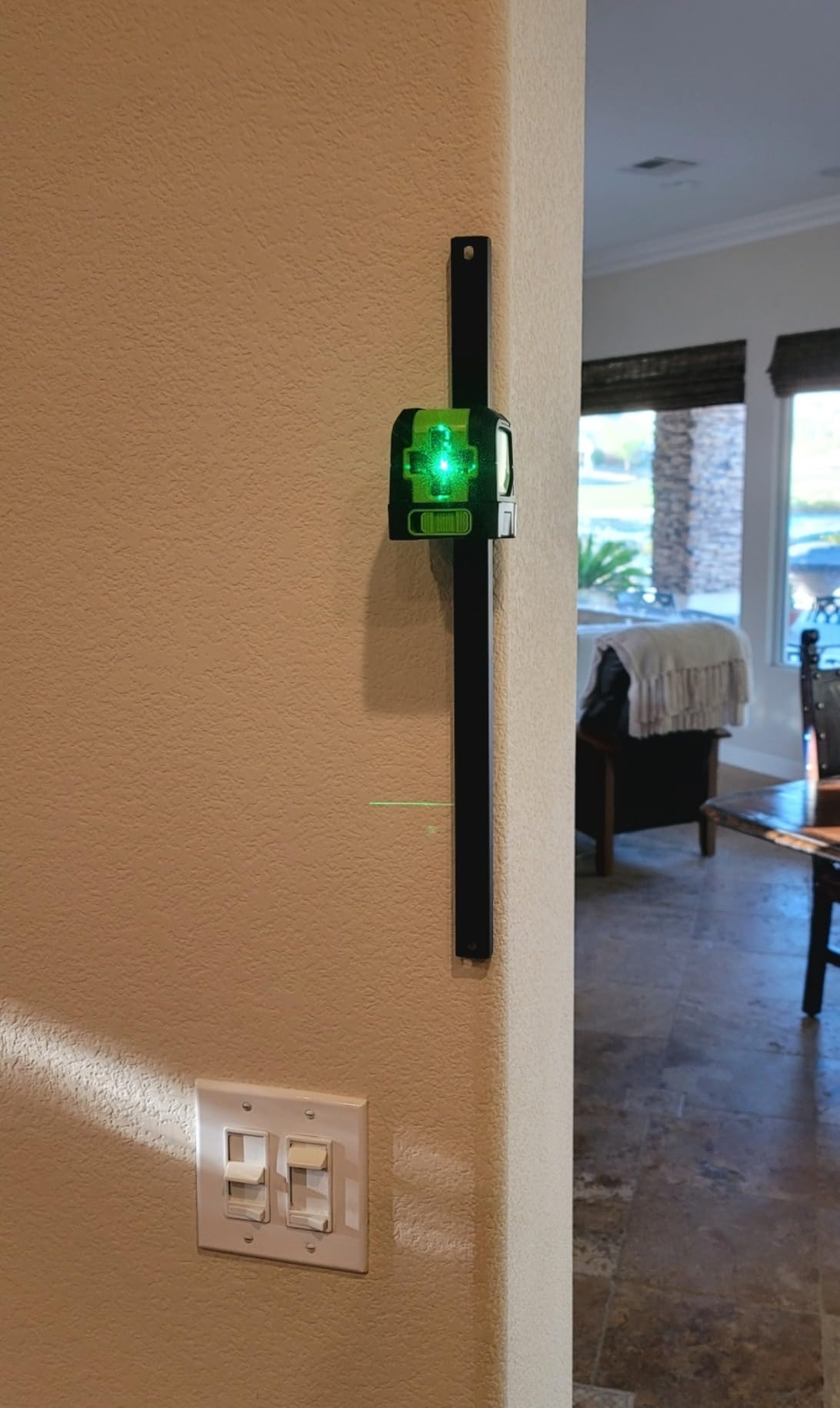 Huepar Laser Level, 100Ft Self Leveling Green Cross Line Laser customer photo 2