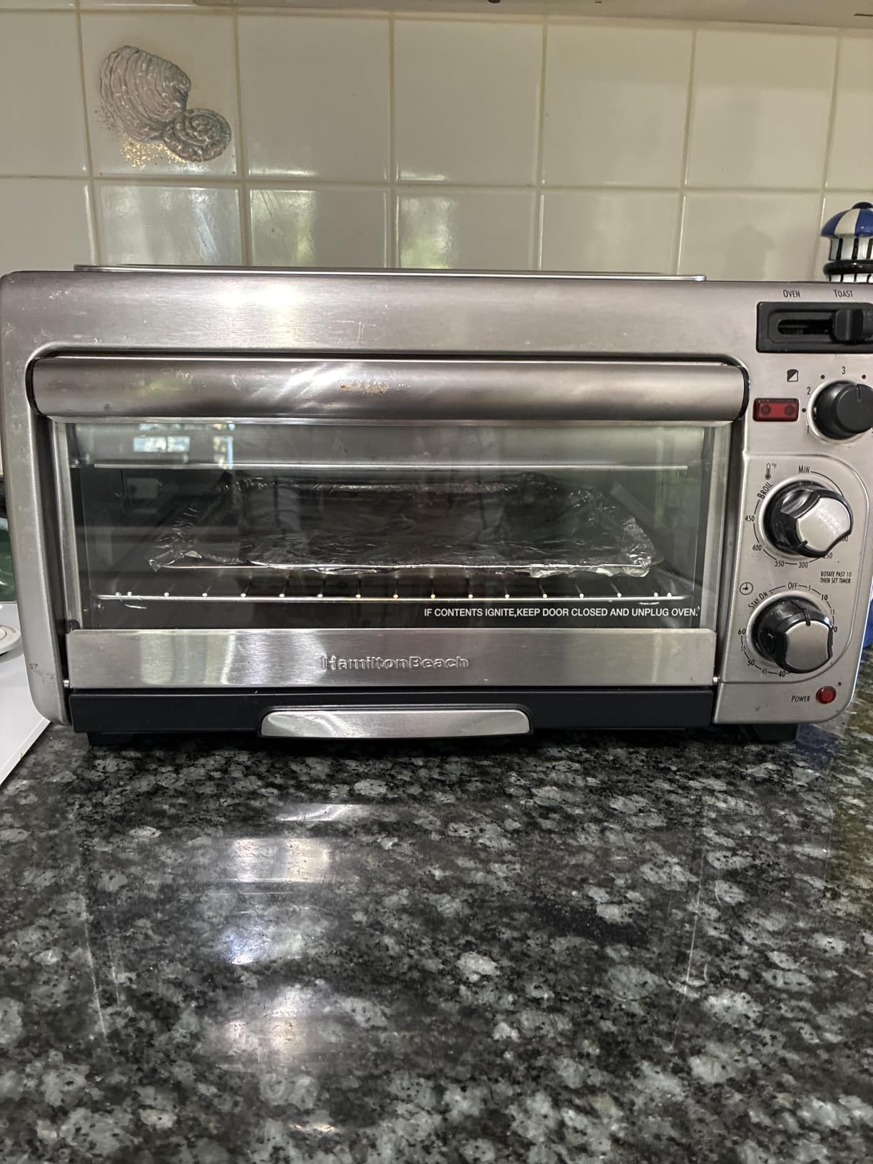 Hamilton Beach 2-in-1 Countertop Toaster Oven and Long Slot 2 Slice Toaster | Bake, Broil Toast | 2 Rack Positions | 60 Minute Timer | Automatic Shut Off | Shade Selector | Stainless Steel | 31156J customer photo 1