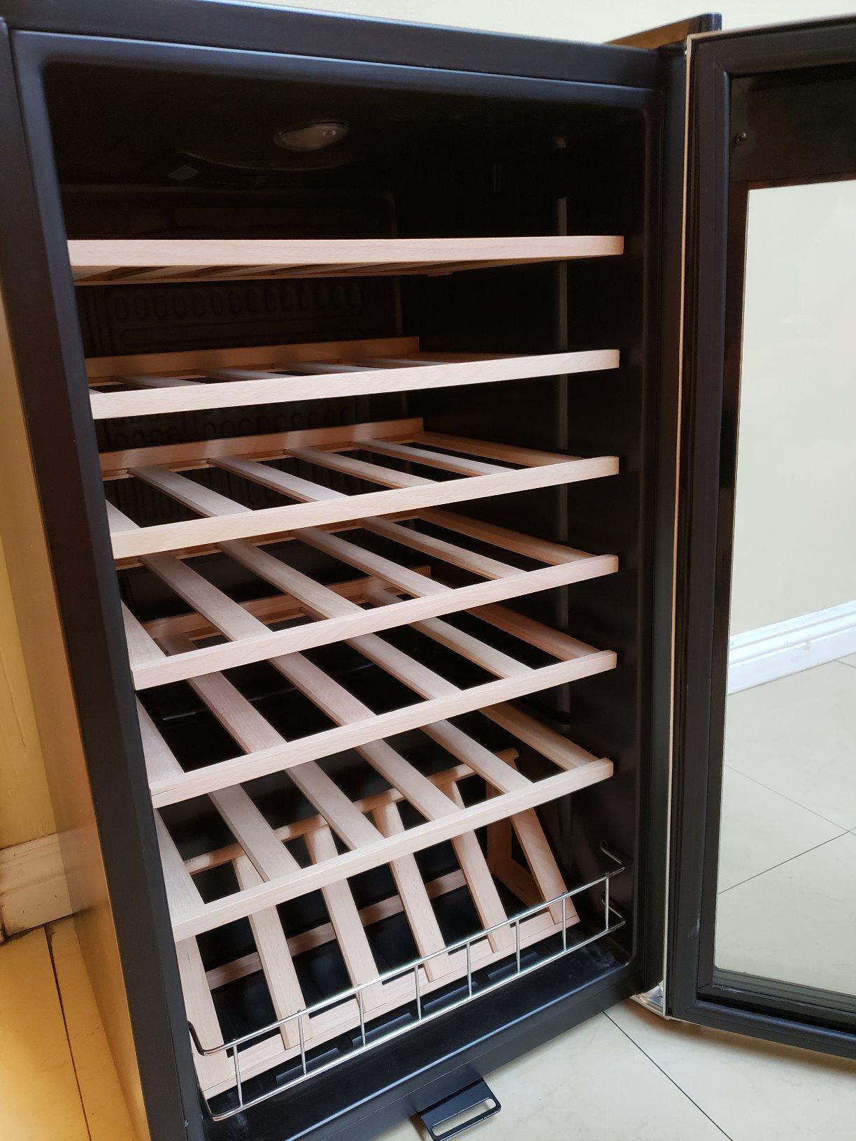 Whynter Wine Refrigerator 34 Bottle Freestanding Digital Control FWC-341TS customer photo 1