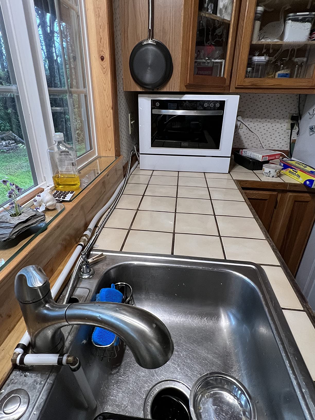 BLACK+DECKER Countertop Dishwasher, Energy Star Certified, BCD6W, White customer photo 2