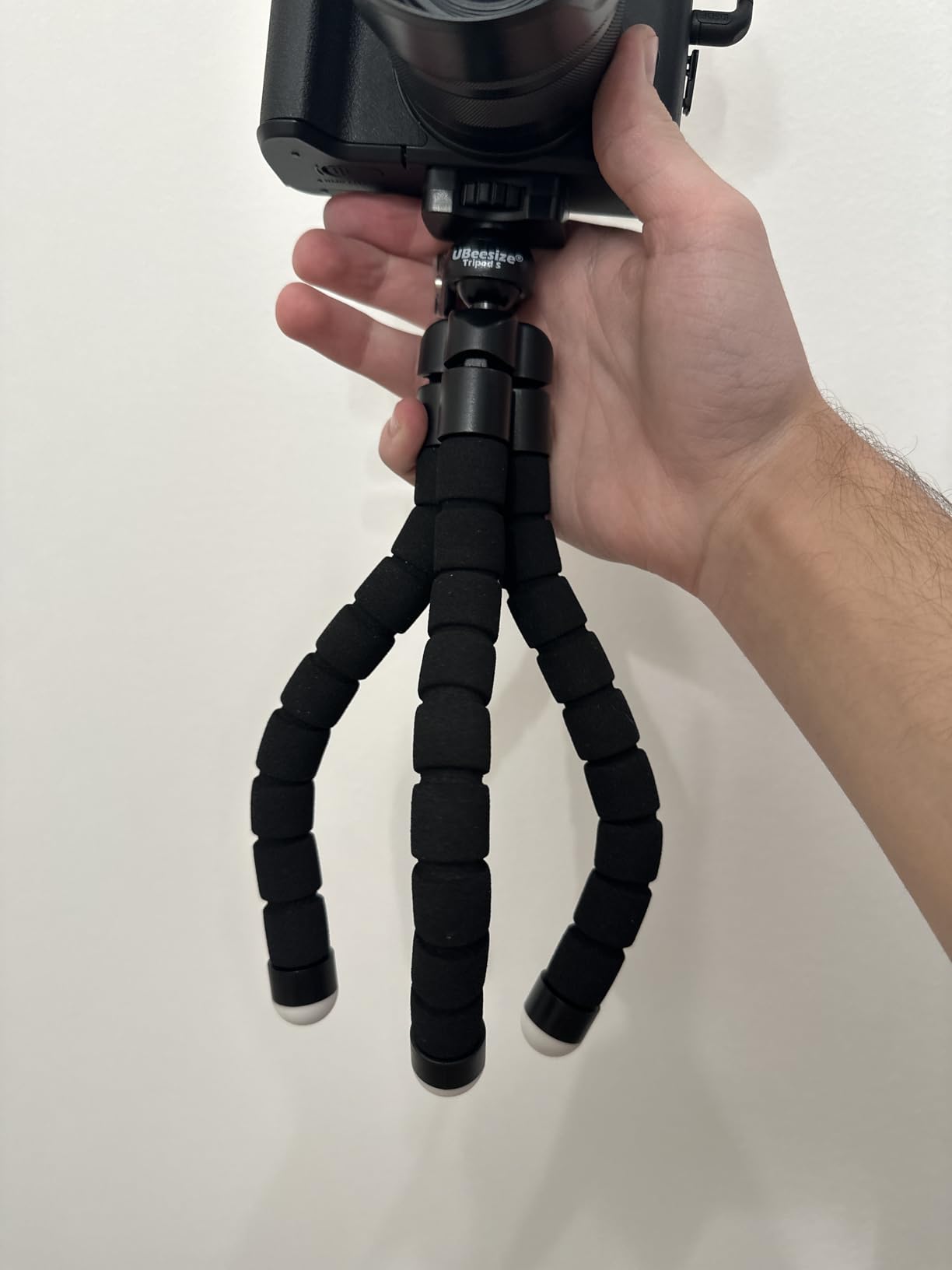 UBeesize Phone Tripod Pro S, Flexible Desk Stand with Wireless Remote, Mini Holder for Camera and GoPro customer photo 2