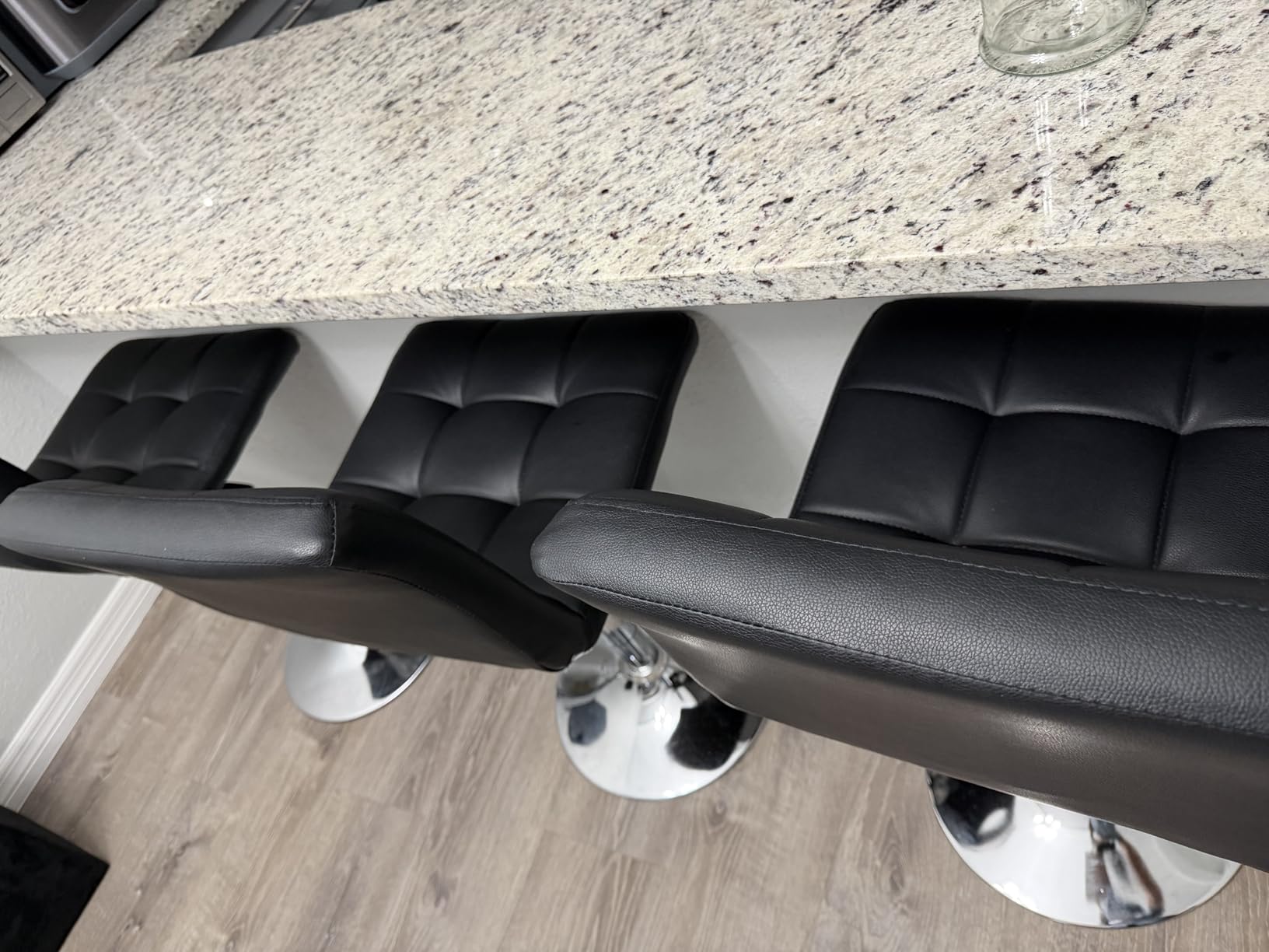 BestOffice | Bar Stools with Backrest | Black, Set of 2 | PU Leather customer photo 1