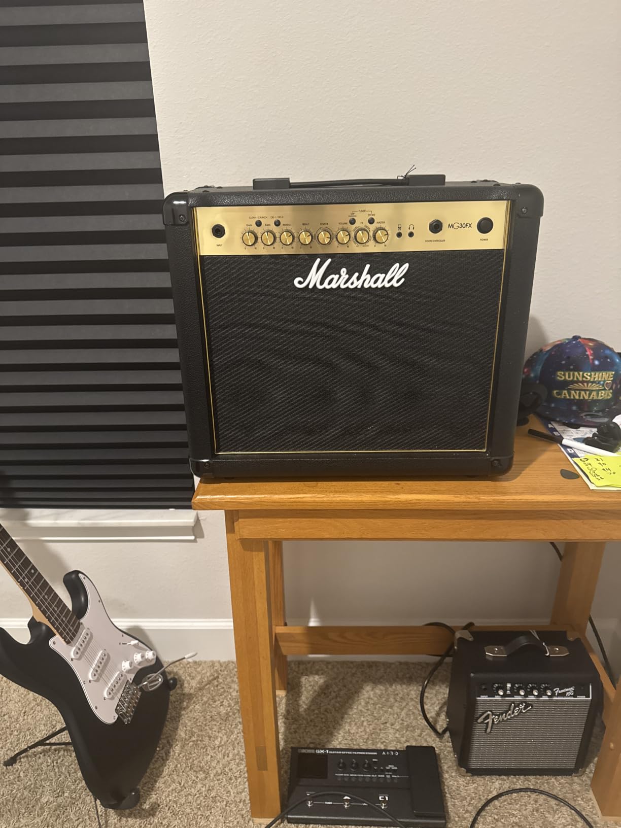 Marshall MG30GFX Combo Guitar Amplifier - Clean, Crunch, Overdrive Channels | Reverb/Delay Digital Effects | 3-Band EQ | 3.5 mm Headphones Out | 30W Output - Black customer photo 1