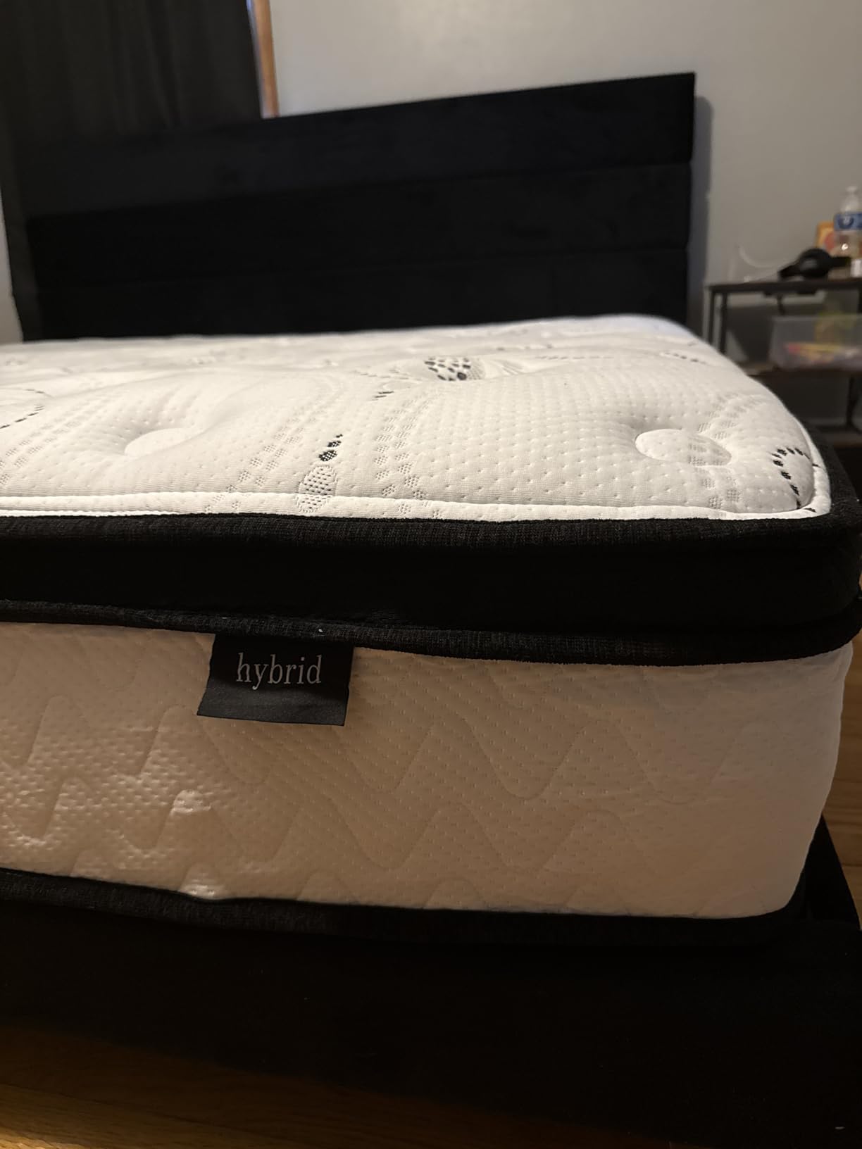 Signature Design by Ashley Queen Mattress, 10 Inch Medium Firm Hybrid customer photo 2