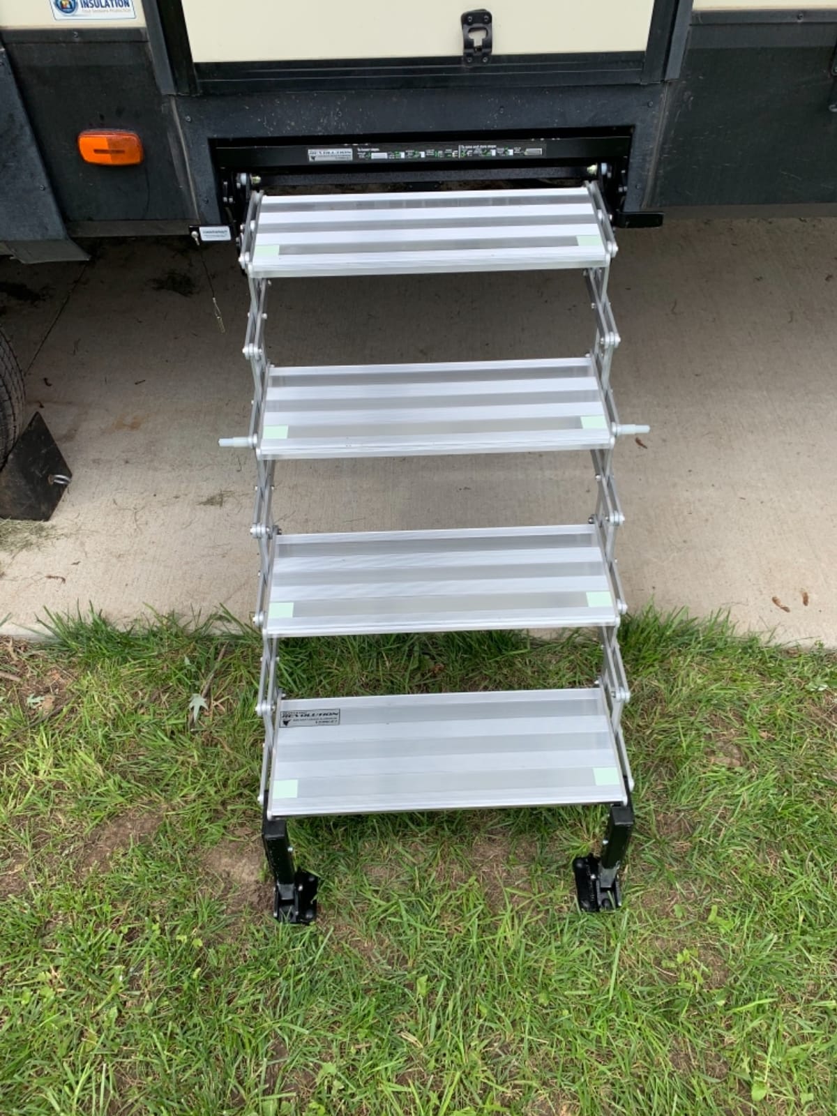 GLOWSTEP Revolution-4 Step 22.25IN customer photo 2