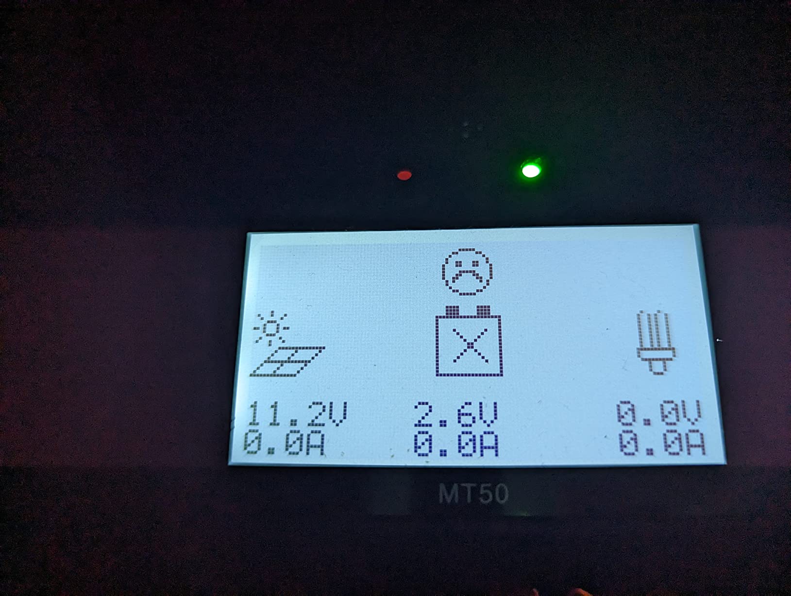 EPEVER MPPT Solar Charge Controller 40A kit 12V 24V Auto Max PV 100V Solar Panel 520W/1040W Charger LCD Display Regulator + Remote Meter MT52 +Temp Senosr Cable (Tracer4210AN(G3)+MT52+RTS) customer photo 1