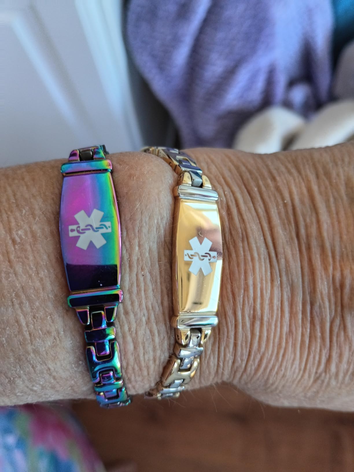 Fashion Lady Stainless steel Medical Alert id Bracelets with Free Engraving customer photo 1