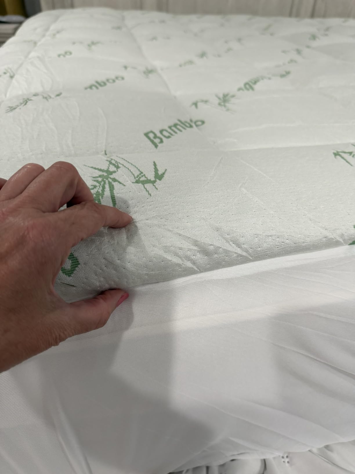 Niagara Sleep Solution Queen Ultra Soft Mattress Topper — Back Pain Relief customer photo 1