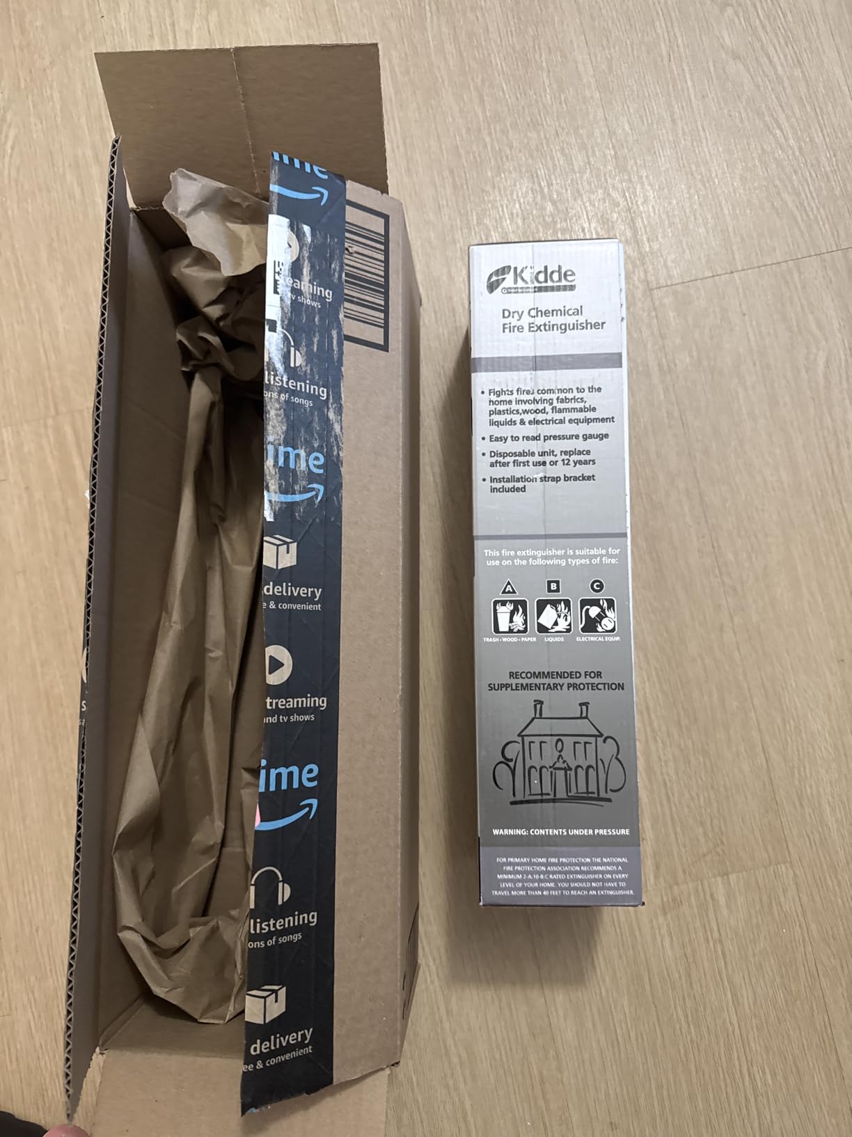 Kidde Basic 110 Fire Extinguisher for Home, 1-A:10-B:C, FA110G, 2 Pack customer photo 1