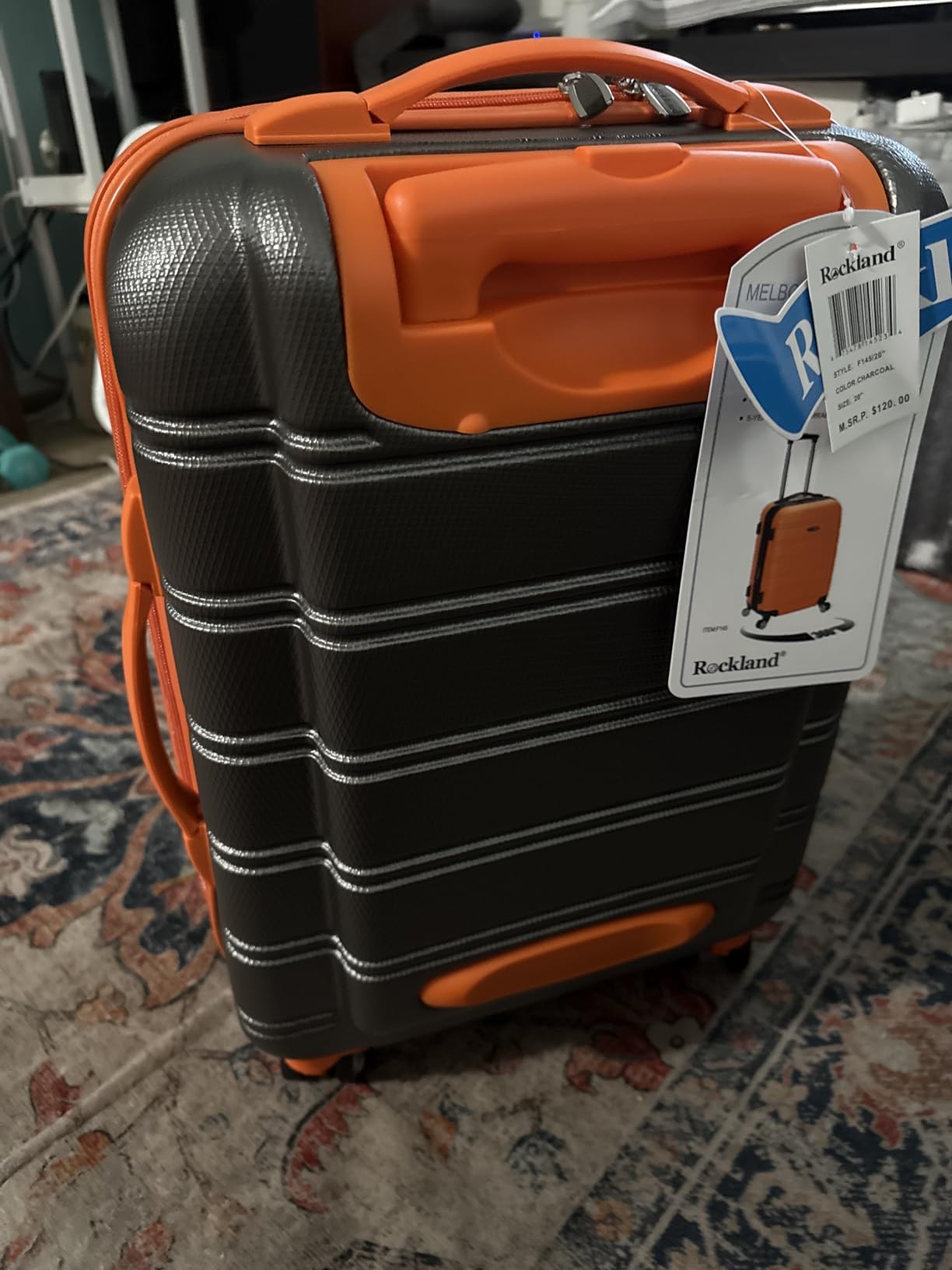 Rockland Melbourne Hardside Expandable Spinner Wheel Luggage, Checked Large 28