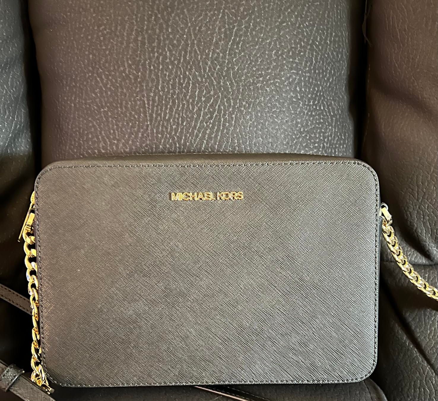Michael Kors Women's Jet Set Large Crossbody Bag customer photo 1