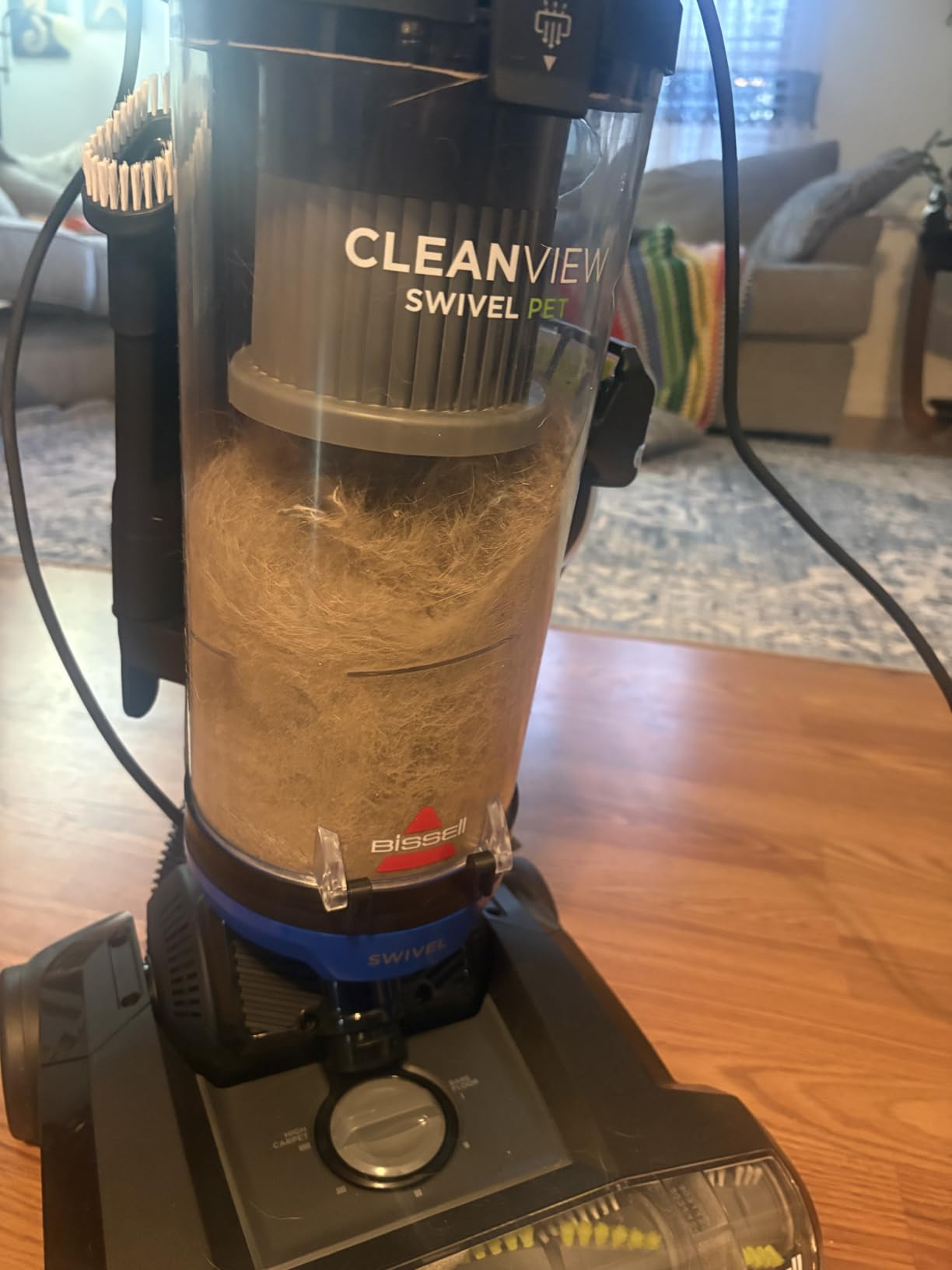 Bissell CleanView Swivel Pet Upright Vacuum, Swivel Steering for Maneuverability, Triple Action Brush Roll for Pet Hair, Large Capacity Dirt Tank & Scatter-Free Tech, 2252 customer photo 1