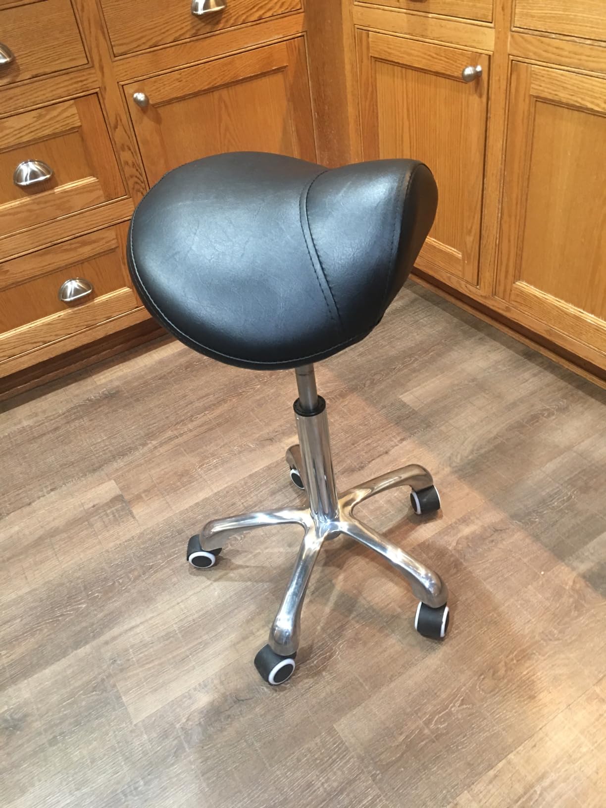 Antlu Saddle Stool Rolling Chair for Medical Massage Salon Kitchen Spa Drafting,Adjustable Hydraulic Stool with Wheels (Without Backrest, Black) customer photo 2
