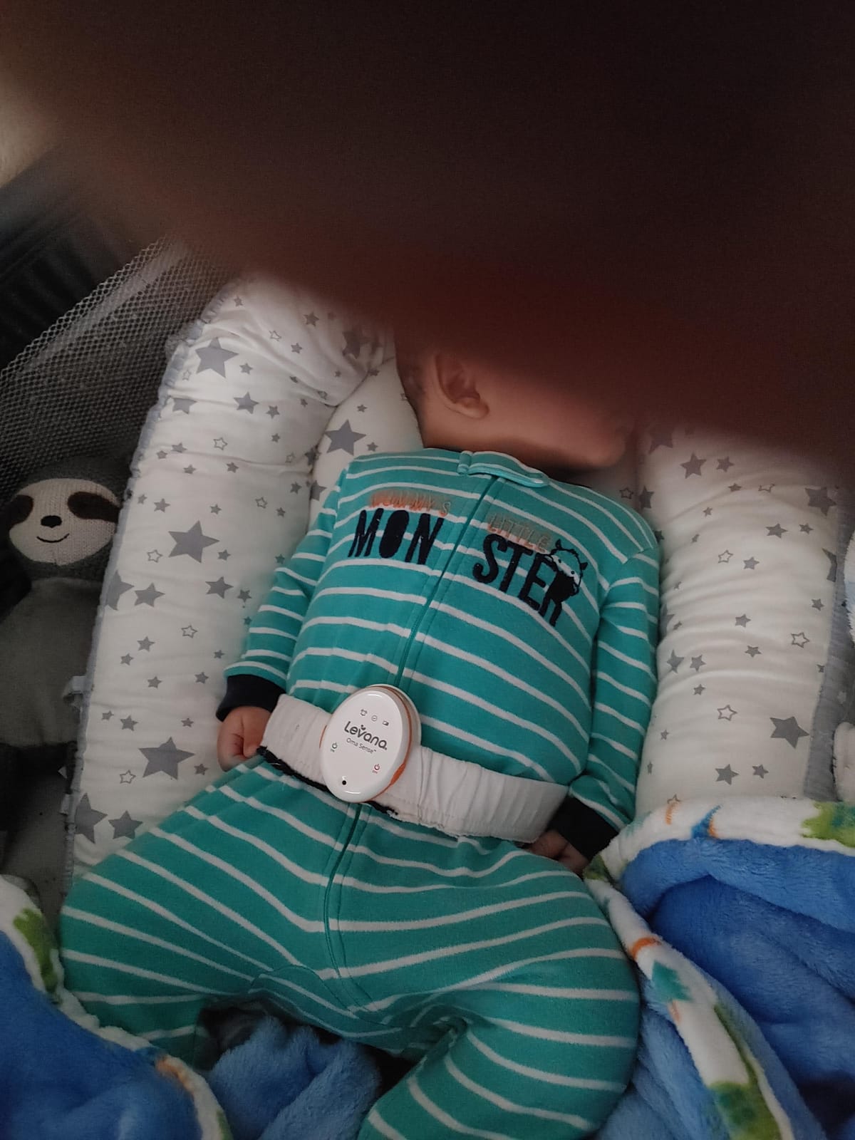 Levana Oma Sense Portable Baby Breathing Movement Monitor with Vibrations and Audible Alerts Designed to Stimulate Baby and Alert Parents customer photo 1