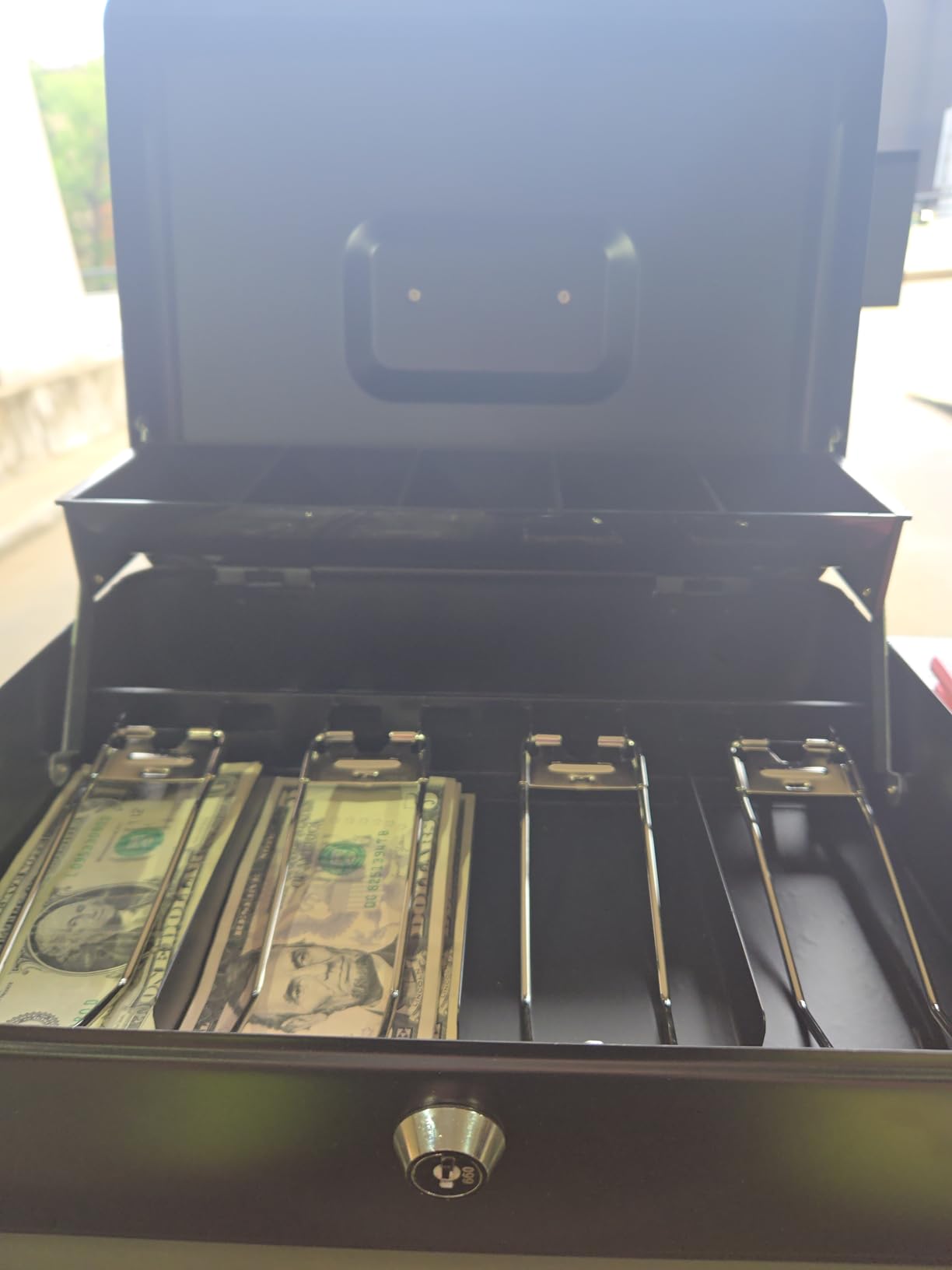 KYODOLED Cash Box with Money Tray and Key Lock, 1mm Thick Metal Cash Drawer customer photo 1