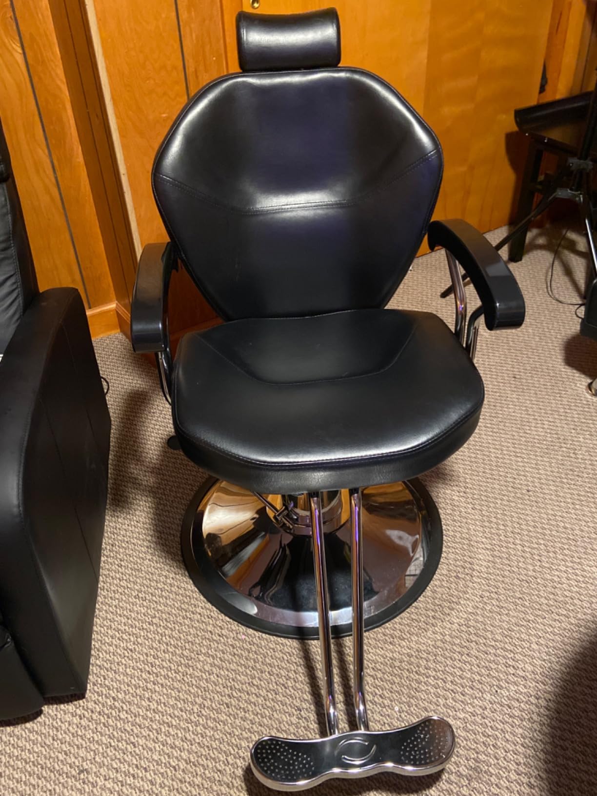 Artist hand Professional Barber Chair, Hydraulic Reclining Salon Chair customer photo 2
