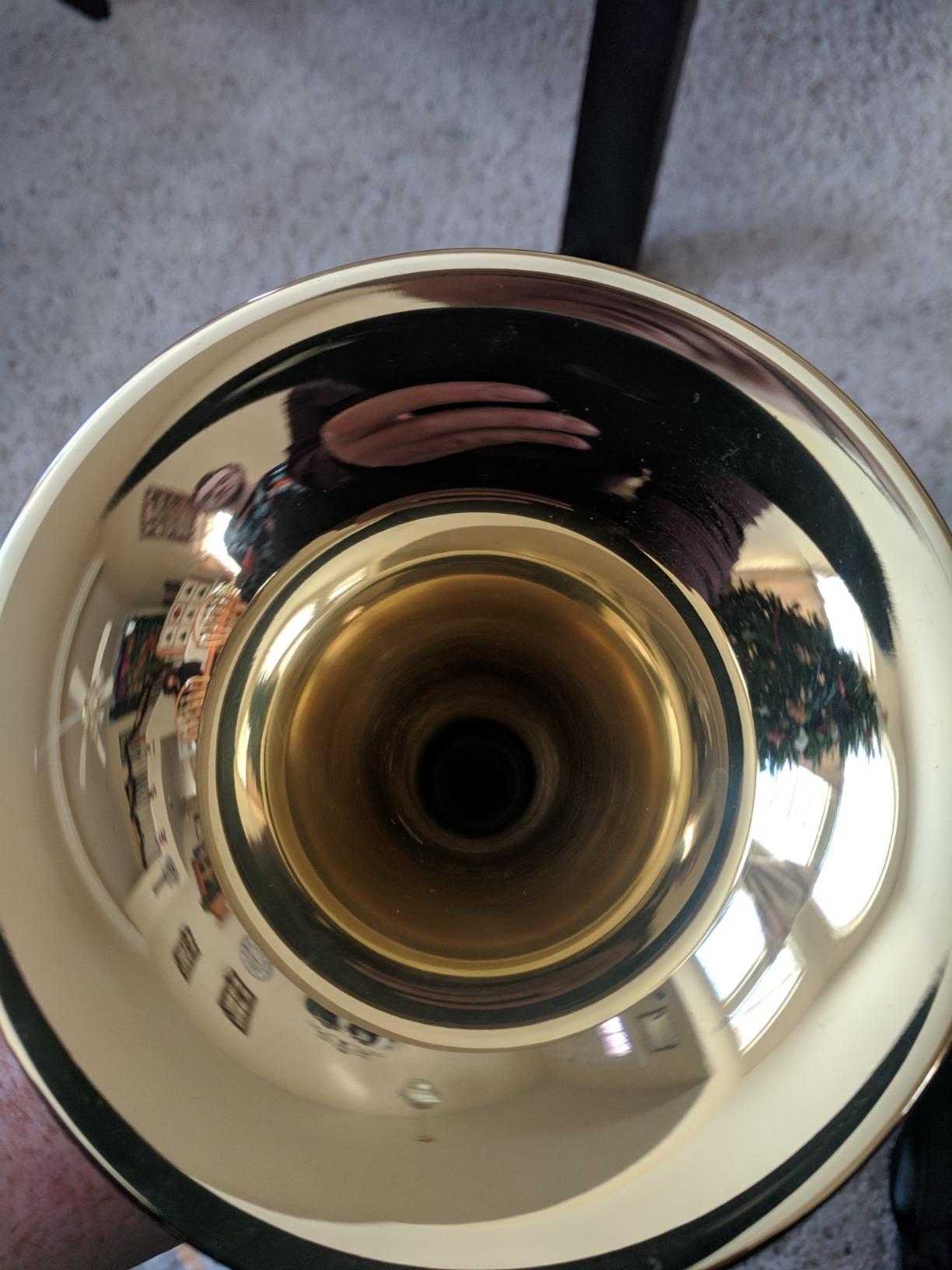 Eastar Bb Standard Trumpet Set for Beginner, Brass Student Trumpet Instrument with Hard Case, Cleaning Kit, 7C Mouthpiece and Gloves, ETR-380N, Silver customer photo 1