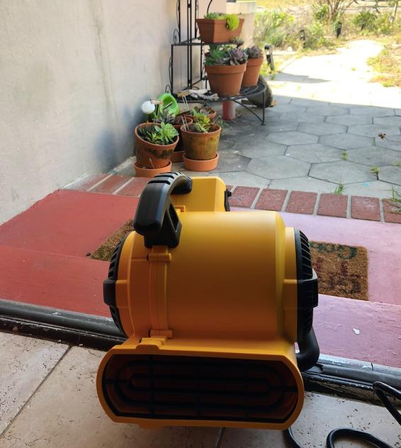 DEWALT Portable Air Mover, 276W 3 Speed Floor Fan, Utility Blower Fan customer photo 1