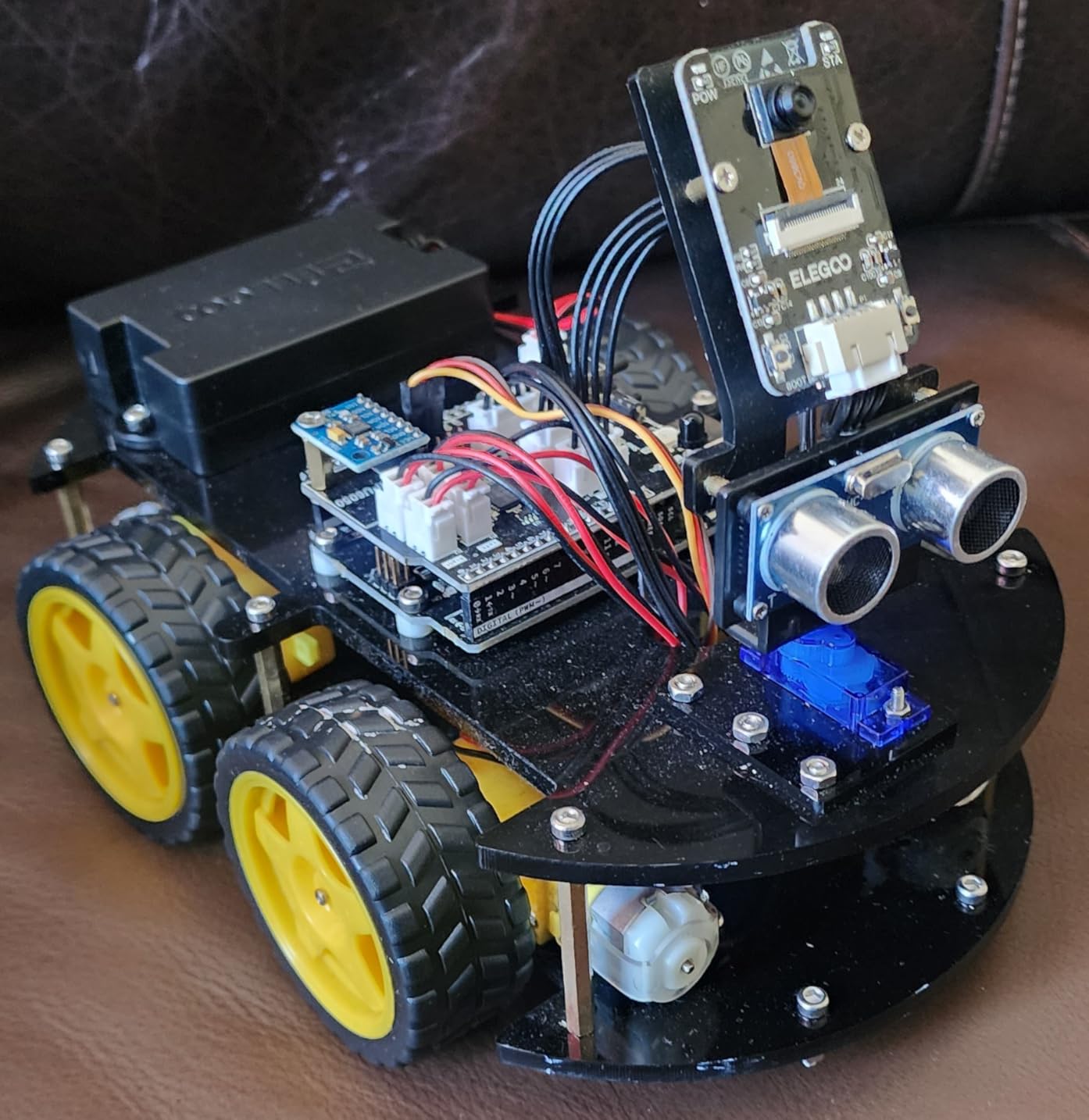 ELEGOO UNO R3 Smart Robot Car Kit V4 with Camera, Compatible with Arduino customer photo 1