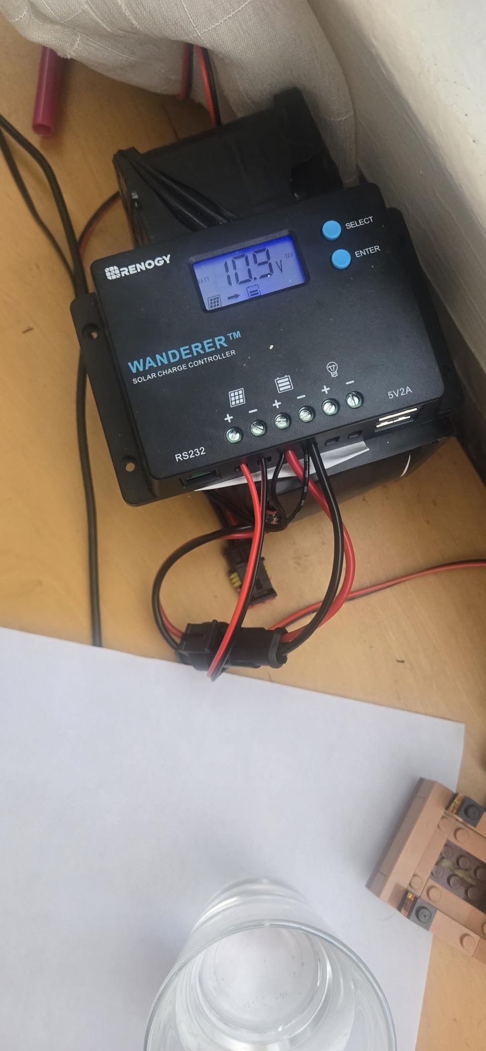 Renogy Wanderer 10A PWM Solar Charge Controller 12/24V for Solar Panels customer photo 1