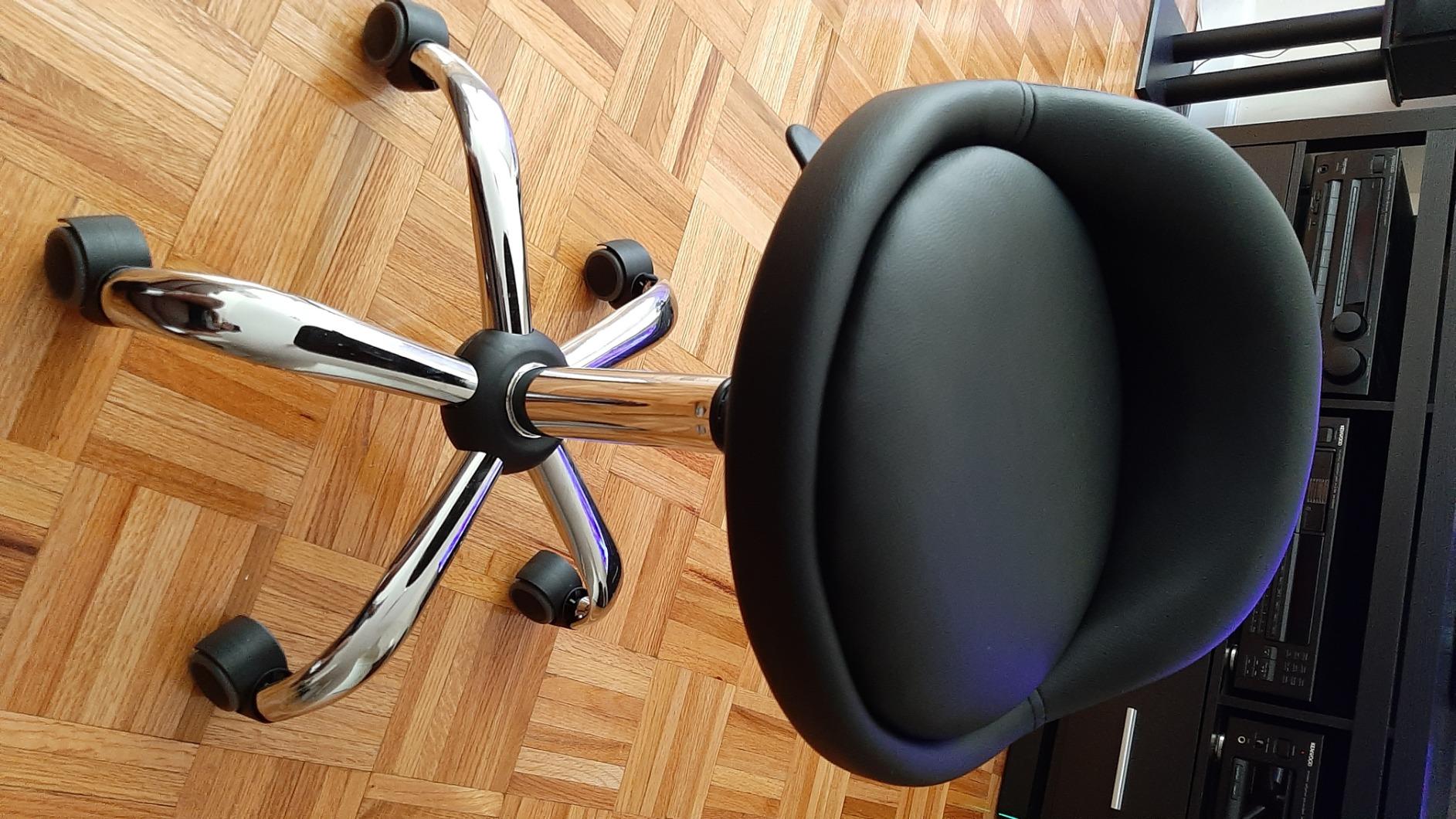 Yaheetech Adjustable Rolling Swivel Salon Stool with Backrest, Black customer photo 1