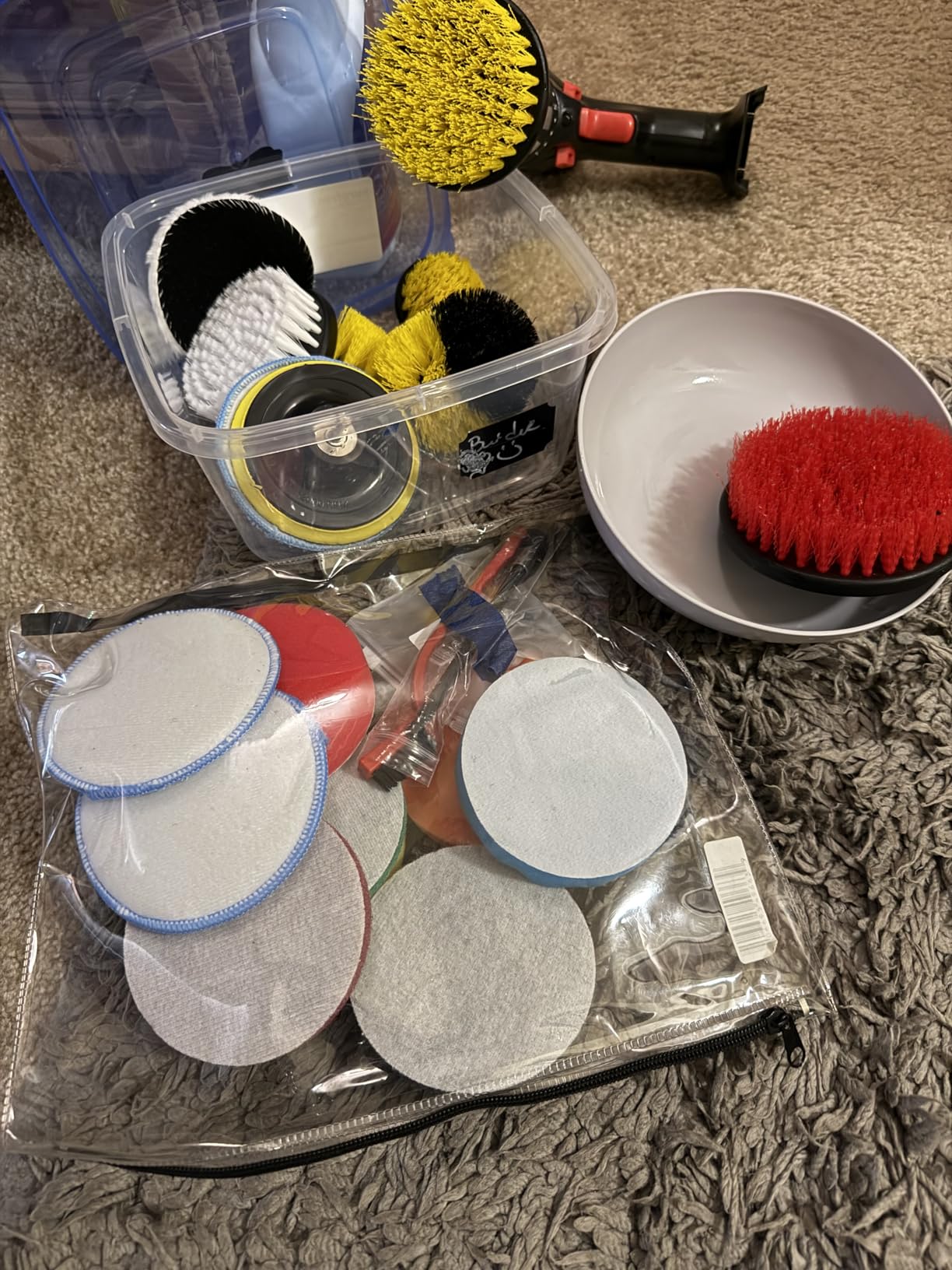 Holikme 22Pack Drill Brush Attachments Set,Scrub Pads & Sponge, Buffing Pads,Power Scrubber Brush,Car Polishing Pad Kit,Wax Applicator Pad,Car Cleaning Kit,Masonry Brushes,Cleaning Supplies customer photo 1