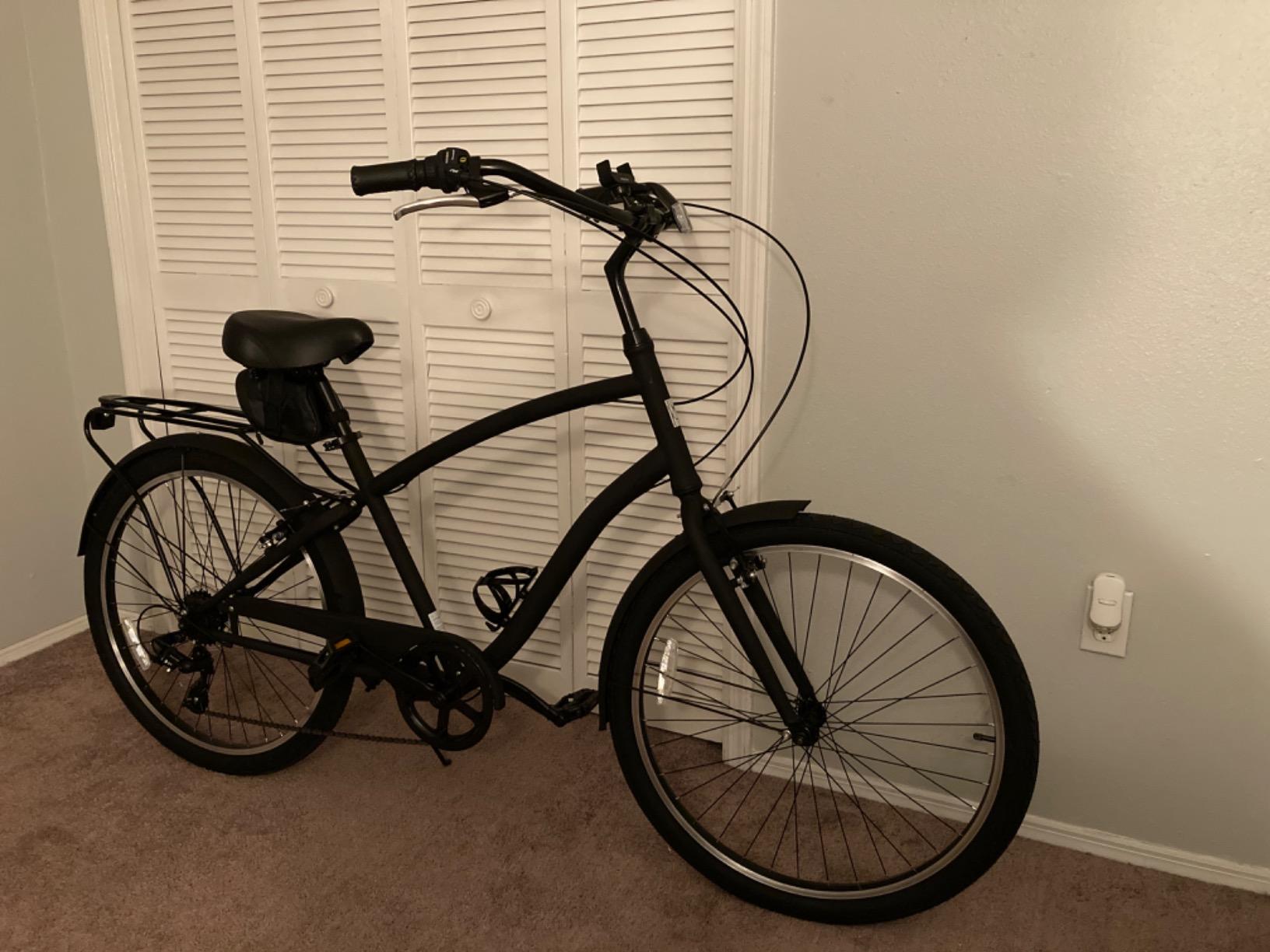 sixthreezero EVRYjourney Men's Steel Beach Cruiser Bike, Hybrid Bicycle with Rear Rack and Fenders, 26-Inch Wheels, Multiple Speed Options and Color Options customer photo 2