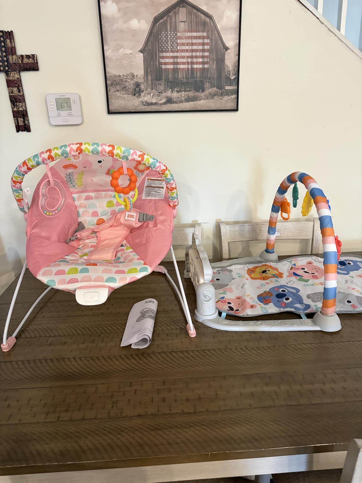 Bright Starts Baby Bouncer Soothing Vibrations Infant Seat - Removable -Toy Bar, Nonslip Feet, 0-6 Months Up to 20 lbs (Safari Fun) customer photo 2