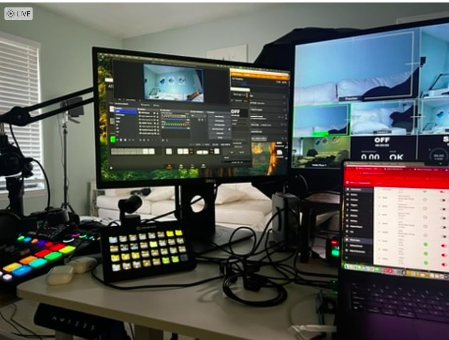 Elgato Stream Deck XL Advanced Studio Controller, 32 Keys customer photo 1