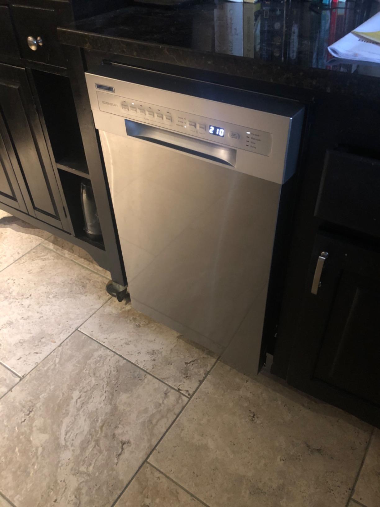 EdgeStar 18 Inch Wide Built-In Dishwasher | Energy Star Rated, 8 Place Settings, 6 Wash Cycles, Slim Design, Digital Display, Heated Dry, Leakage Sensor, Black customer photo 2
