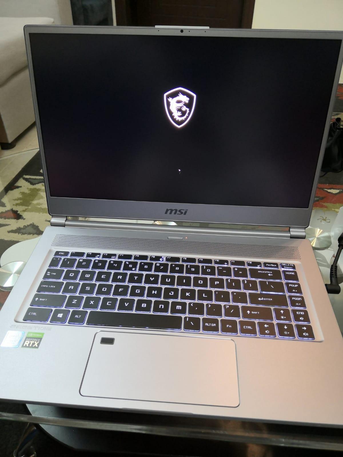 MSI P65 Creator-1084 15.6