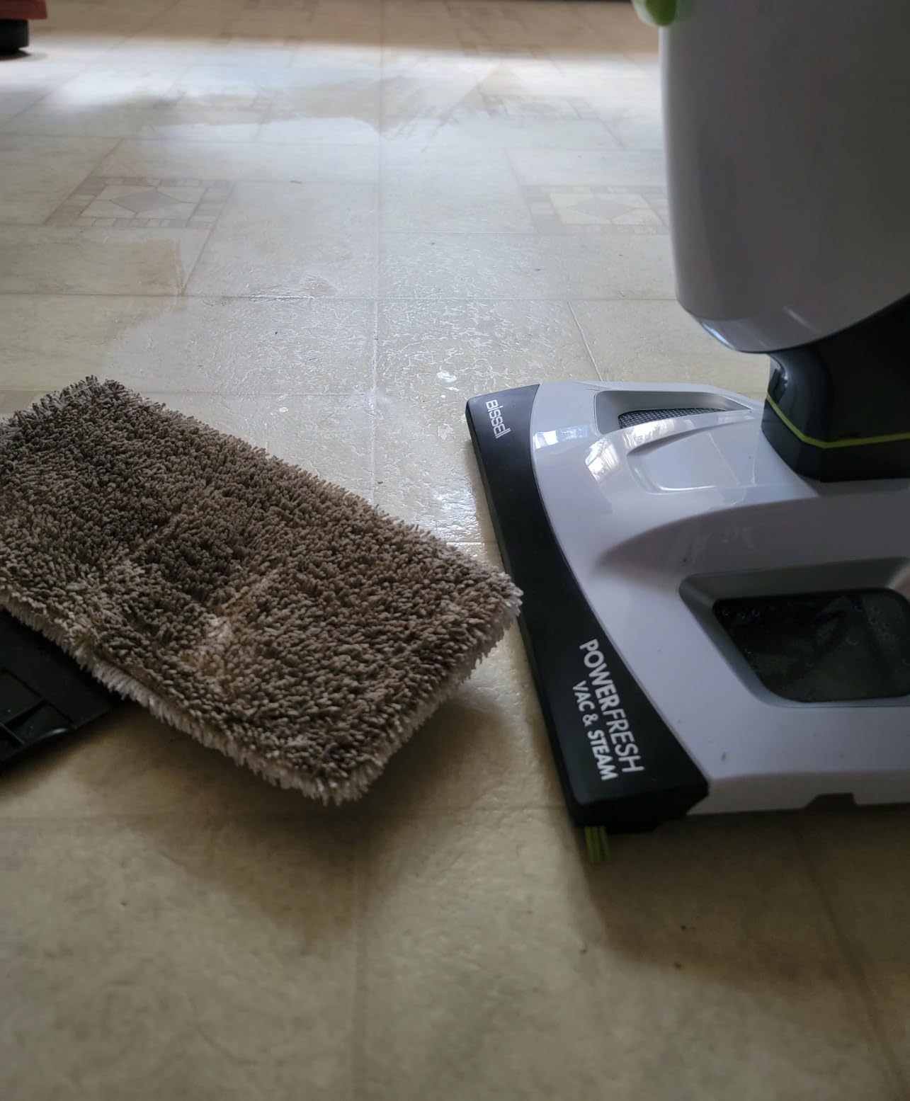 Bissell PowerFresh Vac & Steam All-in-One Vacuum and Steam Mop, 2747A customer photo 2