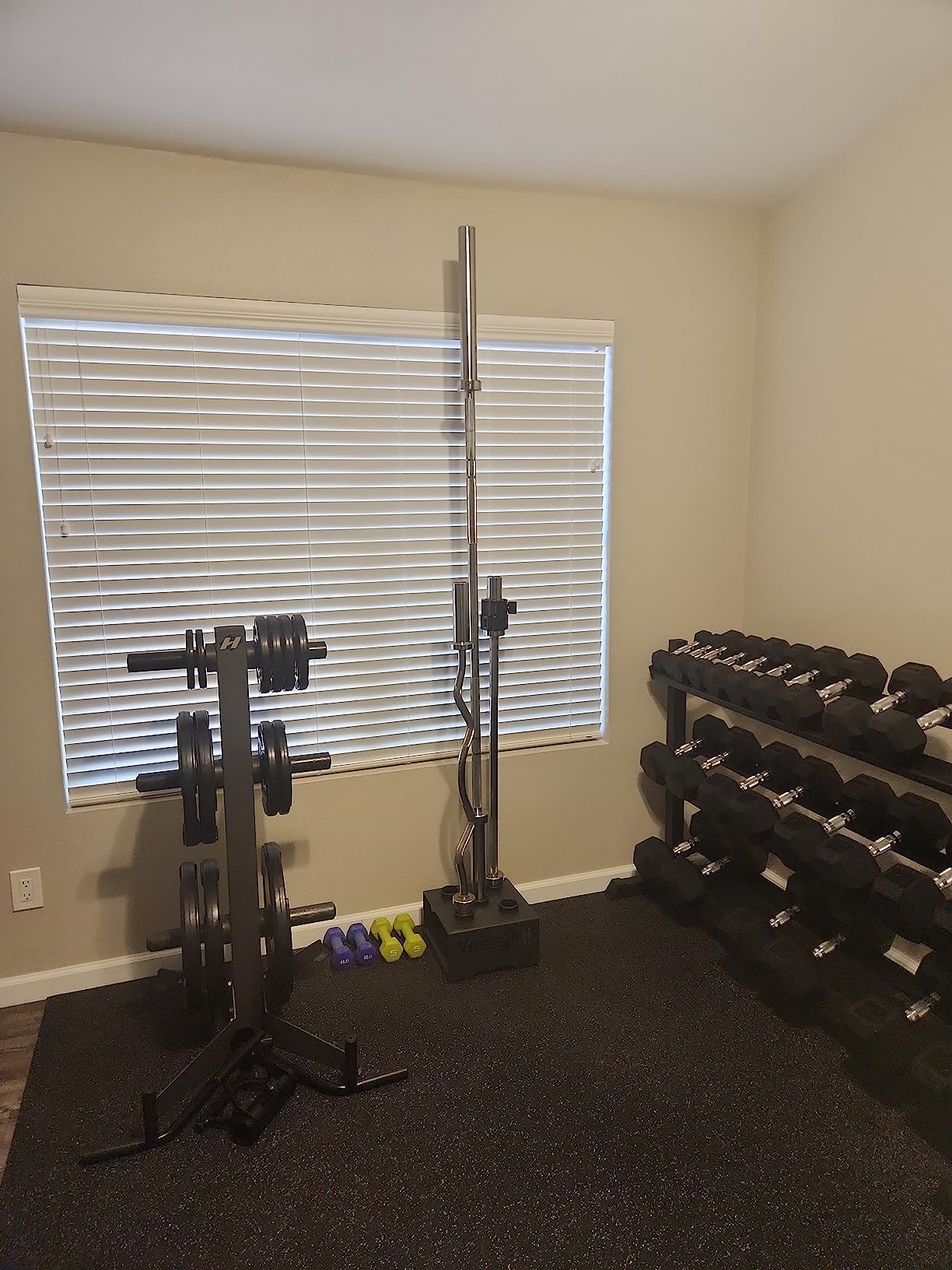 Yes4All Vertical Storage Rack, Home Gym Organizer, Barbell & Dumbbell Rack for 2-inch Olympic & Curl Bars customer photo 2