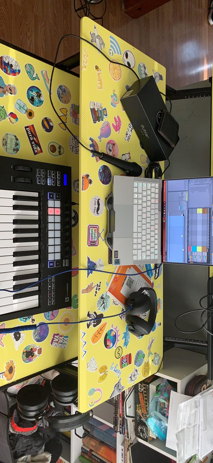 Novation Launchkey Mini [MK3] — Portable 25-Key, USB, MIDI Keyboard Controller with DAW Integration, Chord Mode, and Arpeggiator — for Music Production customer photo 1