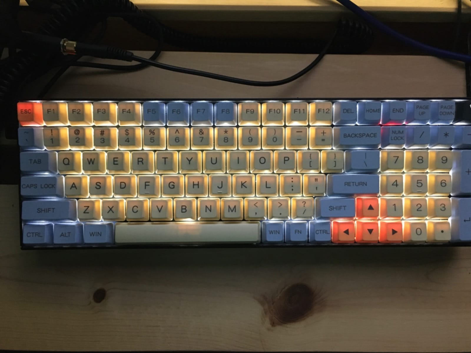 Keychron K4 96% Layout 100 Keys Wireless Bluetooth 5.1/Wired USB Mechanical Gaming Keyboard with Keychron Super Brown Switch White LED Backlight N-Key Rollover for Mac Windows PC-Version 2 customer photo 2