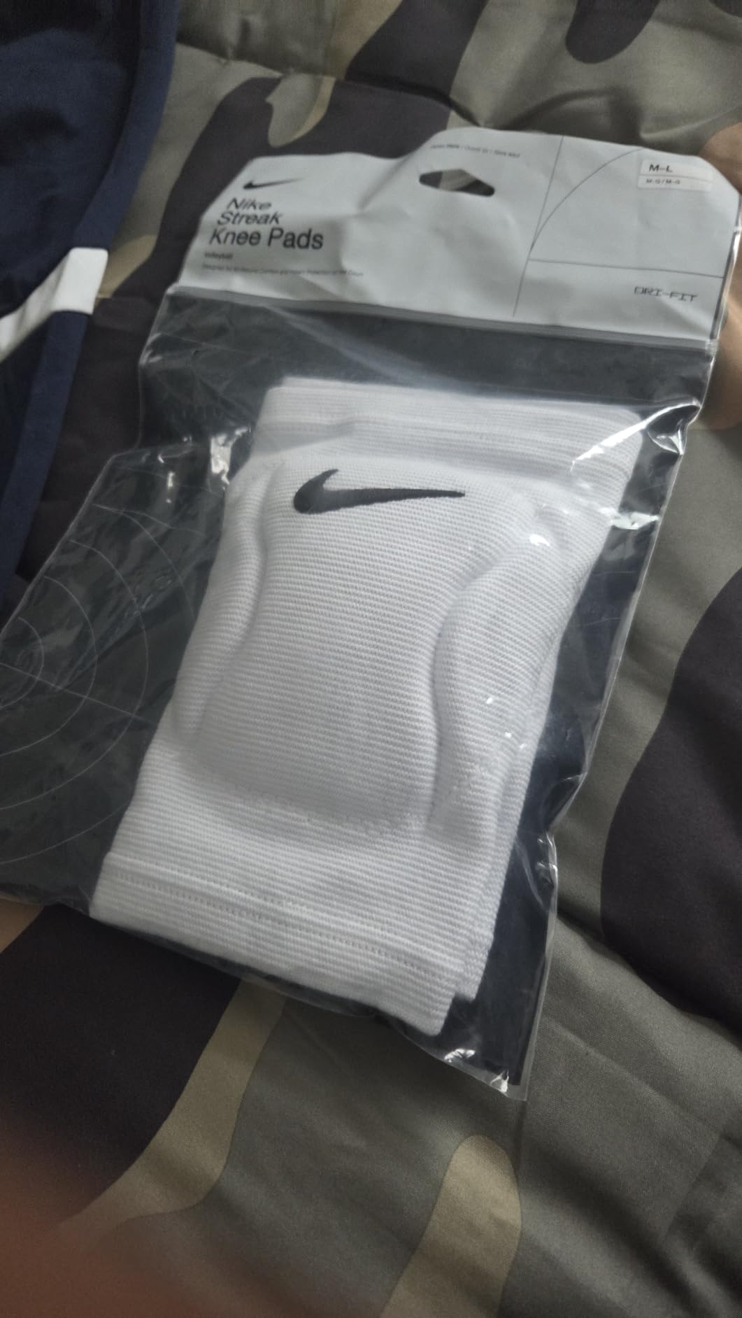 Nike Streak Dri-Fit Volleyball Knee Pads (White, XS/S) customer photo 2
