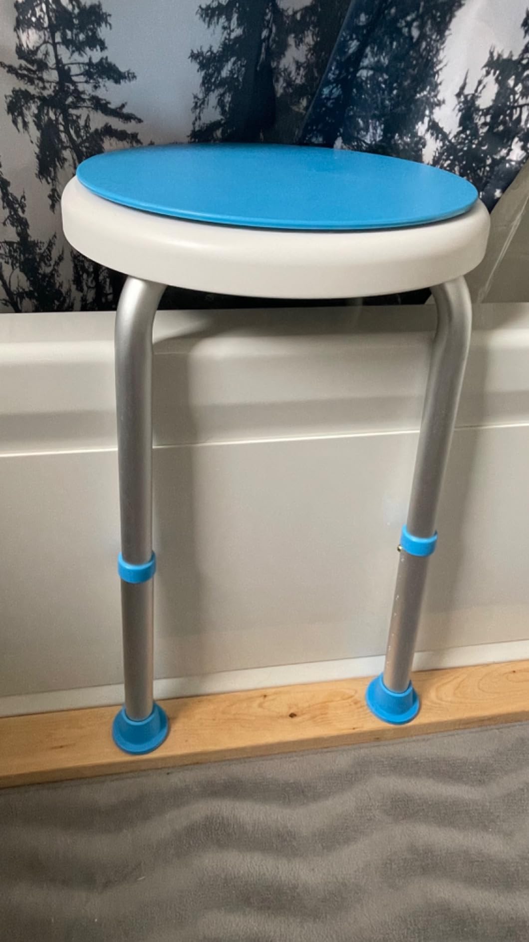 Vaunn Medical Tool-Free Assembly Adjustable Swivel Shower Stool Seat Bench with Anti-Slip Rubber Tips for Safety and Stability customer photo 1