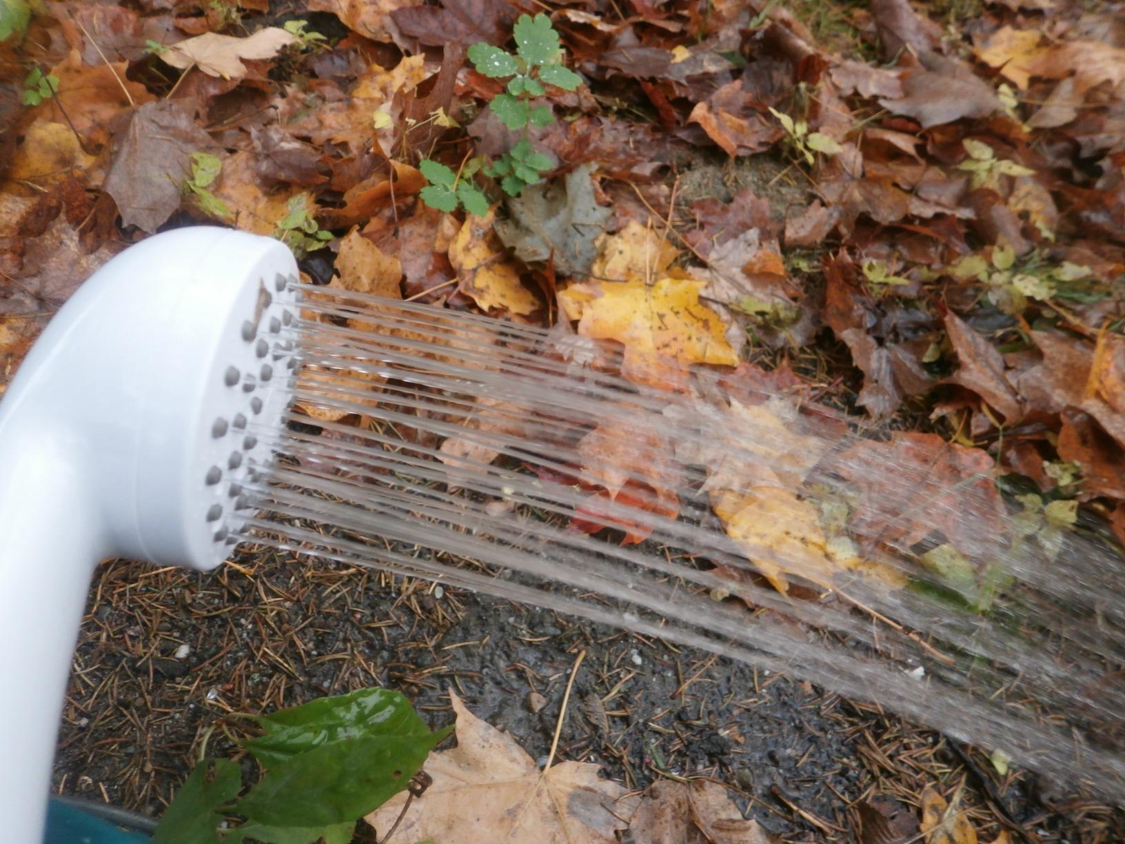 Portable Outdoor Shower, 2 Flow Mode, 4400mAh Battery Powered Shower Pump for Hiking/Backpacking, Travel, Beach, Pet, Flowering, IPX7 Waterproof &USB Rechargeable Camping Shower with 3 LED Lights… customer photo 2