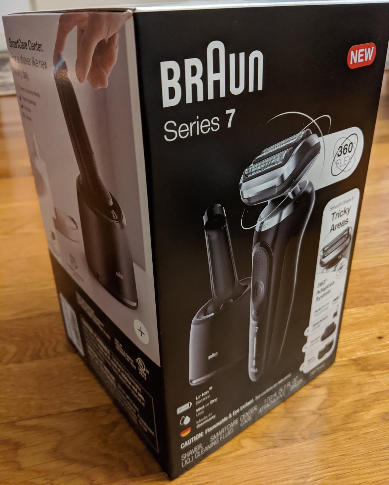 Braun Series 7 7075cc Electric Razor for Men with SmartCare Center, Beard Trimmer, Wet & Dry, Rechargeable, Cordless Foil Shaver, Black customer photo 2