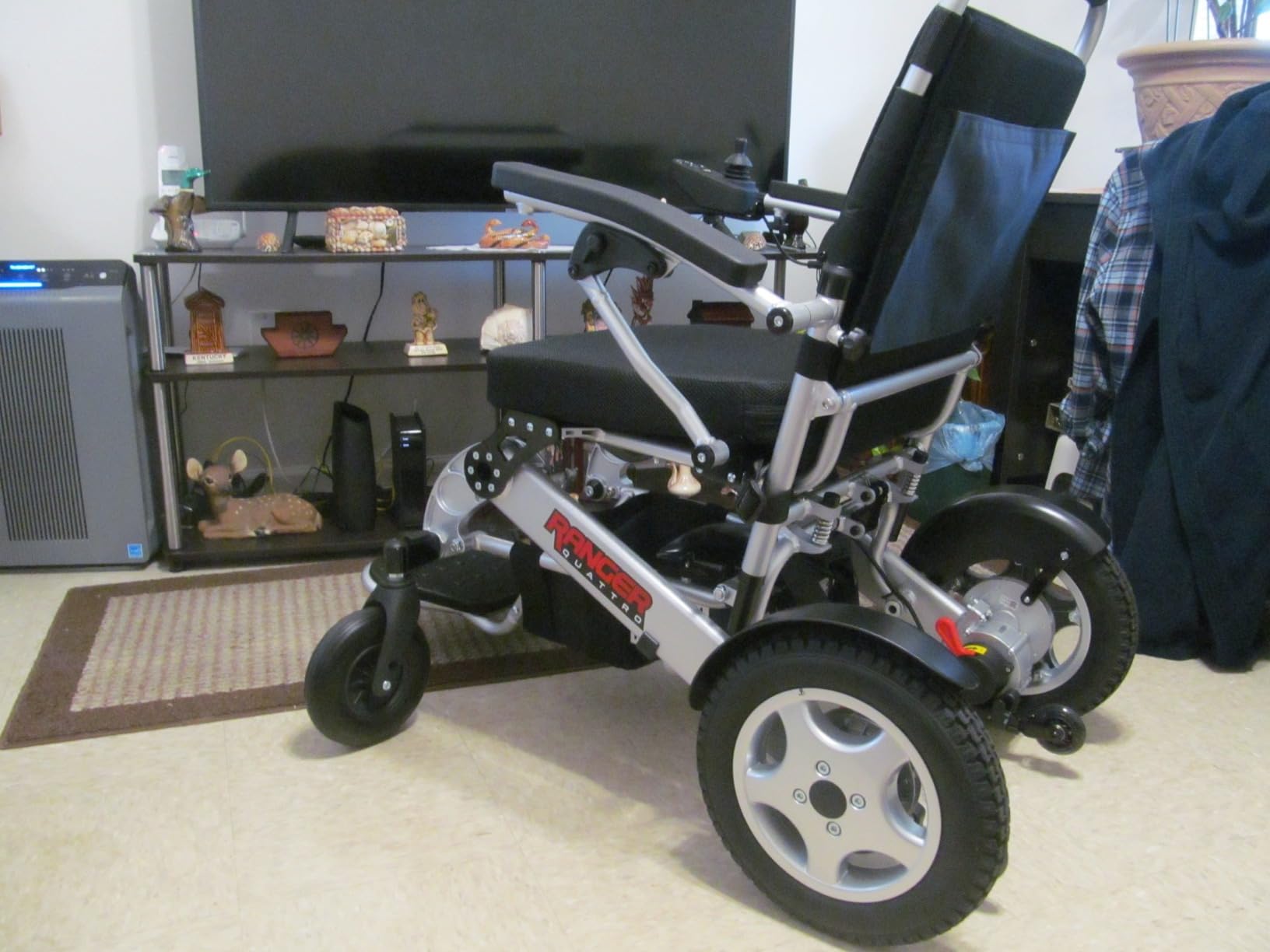 Porto Mobility Ranger Quattro XL 600W Motor Heavy Duty Ultra Exclusive Lightweight Foldable Electric Wheelchair, Weatherproof, Stronger, Longer Range Super Horse Power Dual Motorized All Terrain customer photo 1