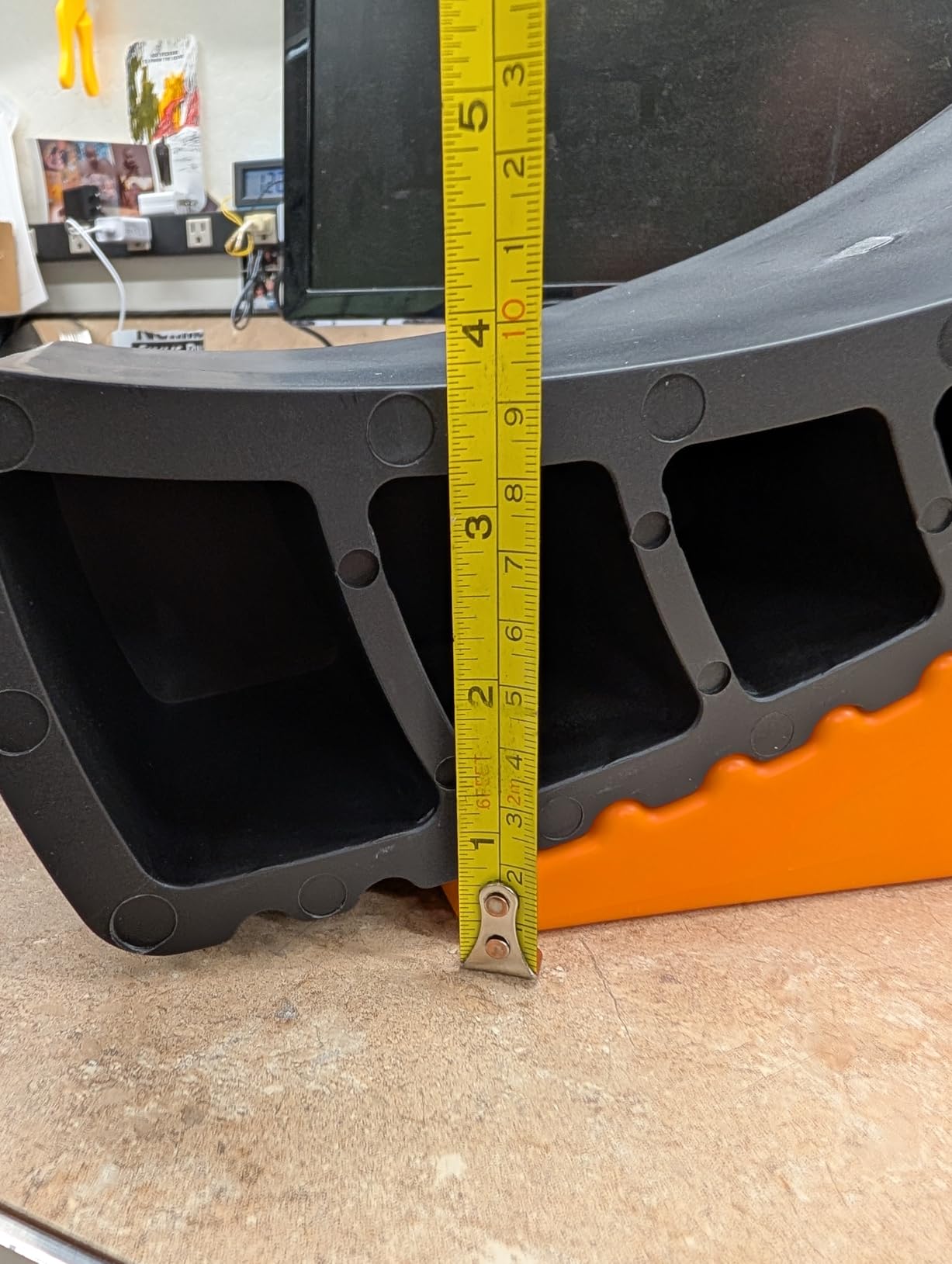 CARMTEK Camper Leveler Kit - Curved RV Levelers with Camper Wheel Chocks for Travel Trailers | Faster Camping Leveling Than RV Leveling Blocks (1 Pack) customer photo 2