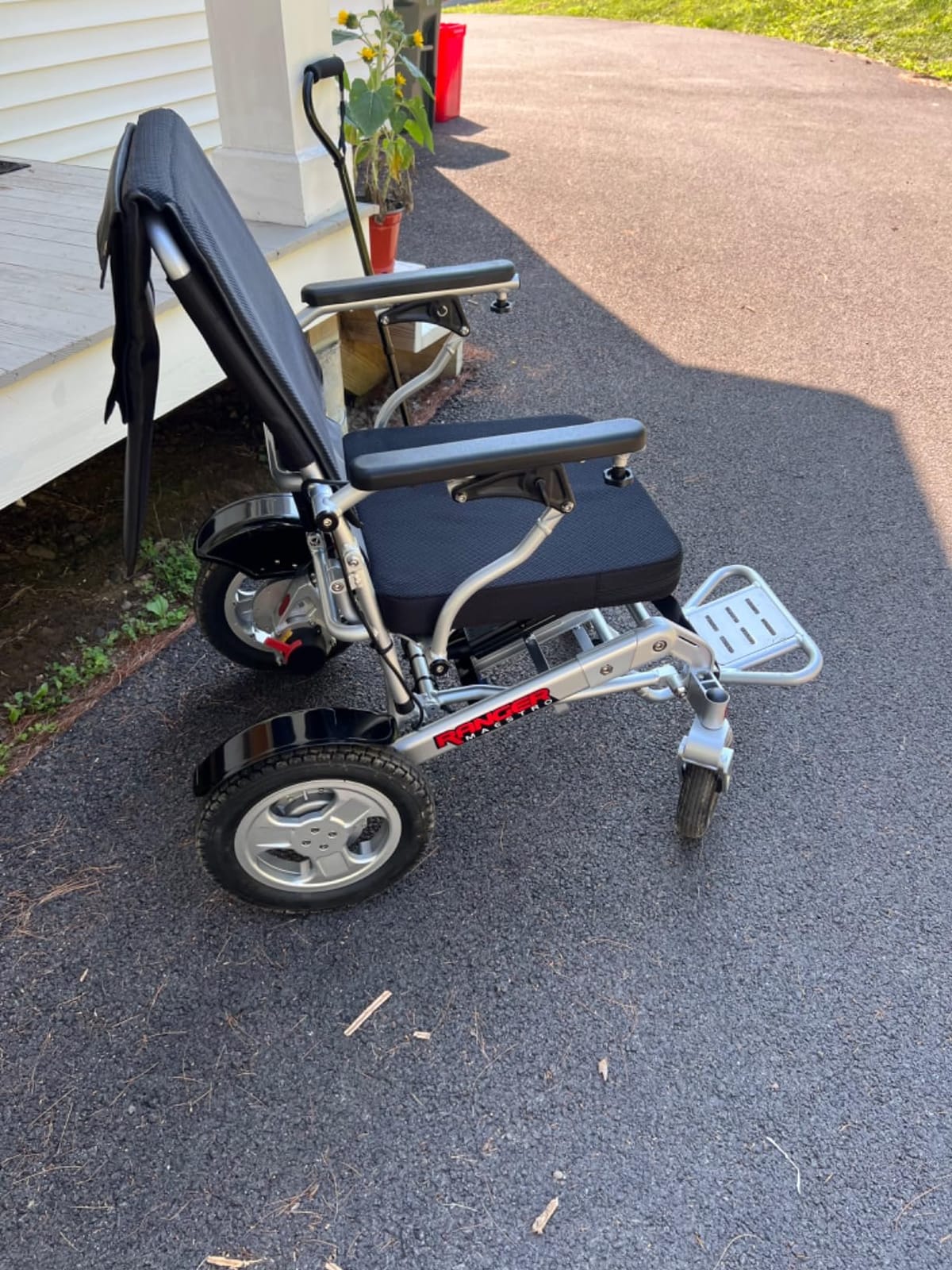 Porto Mobility Ranger Maestro XL Reclining Heavy Duty Lightweight Folding Electric Wheelchair, Holds up to 440lbs Weatherproof, Dual Batteries, Posi-Traction Motors, All Terrain Power Wheelchair customer photo 2