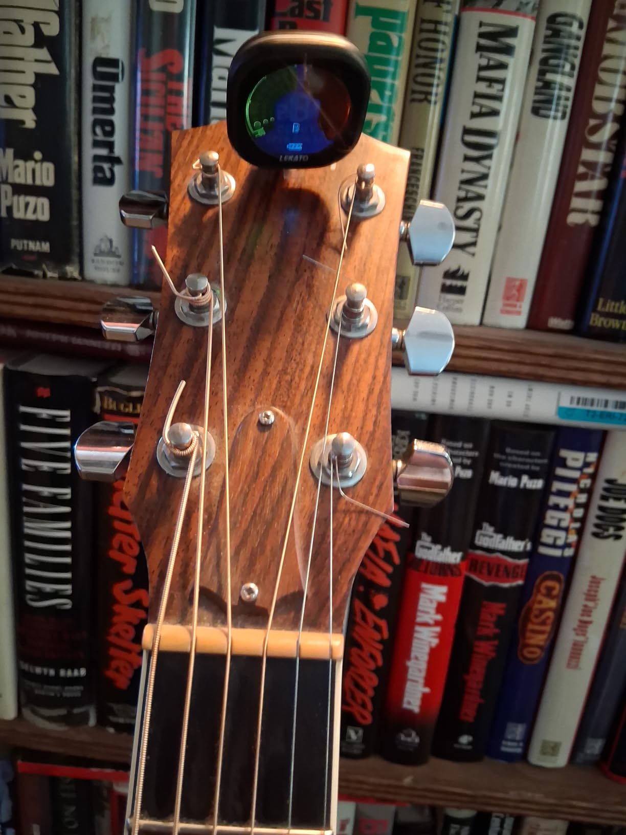 LEKATO Guitar Tuner Rechargeable, Tuner Clip On for Guitar, Bass, Chromatic, Ukulele,Violin Tuner, Fast Accuratie Tuning, Super Bright Display to Read, for Professional/Beginners customer photo 2
