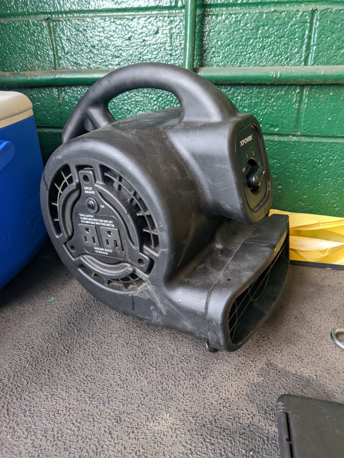 XPOWER P-80A Mini Mighty 138 W 600 CFM Centrifugal Air Mover, Carpet Dryer, Floor Fan, Blower, Stackable, Daisy Chain, for Water Damage Restoration, Janitorial, Plumbing, Home Use, Black | Carpet Dryer, Floor Fan, Blower, Stackable, Daisy Chain, for Water Damage Restoration, Janitorial, Plumbing, Home Use customer photo 1